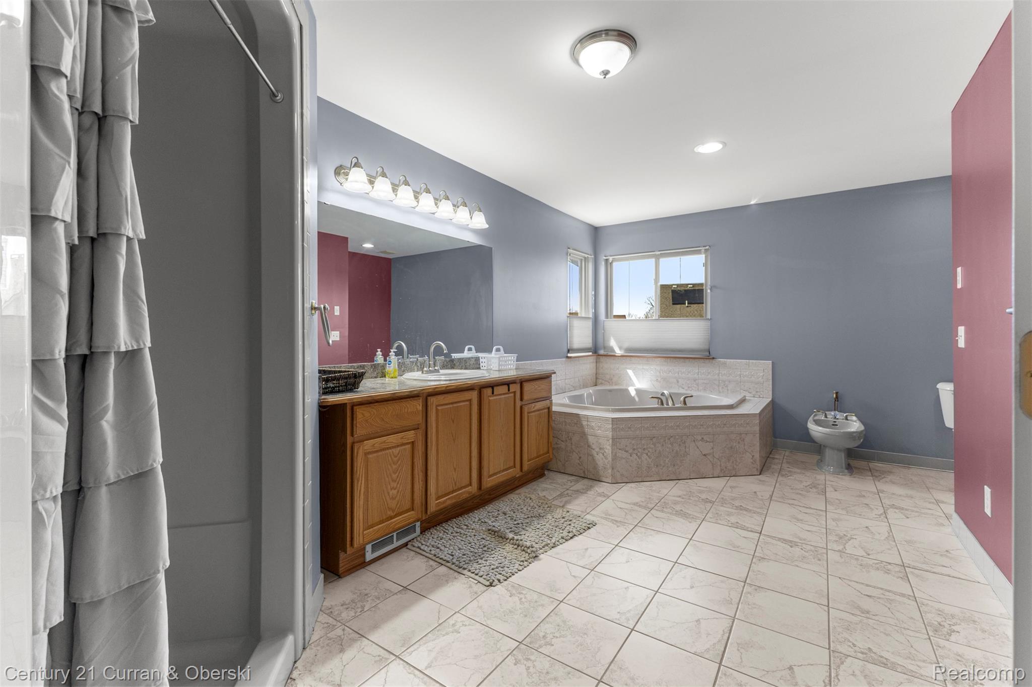 Taylor, Michigan, 48180, United States, 4 Bedrooms Bedrooms, ,4 BathroomsBathrooms,Residential,For Sale,2035843