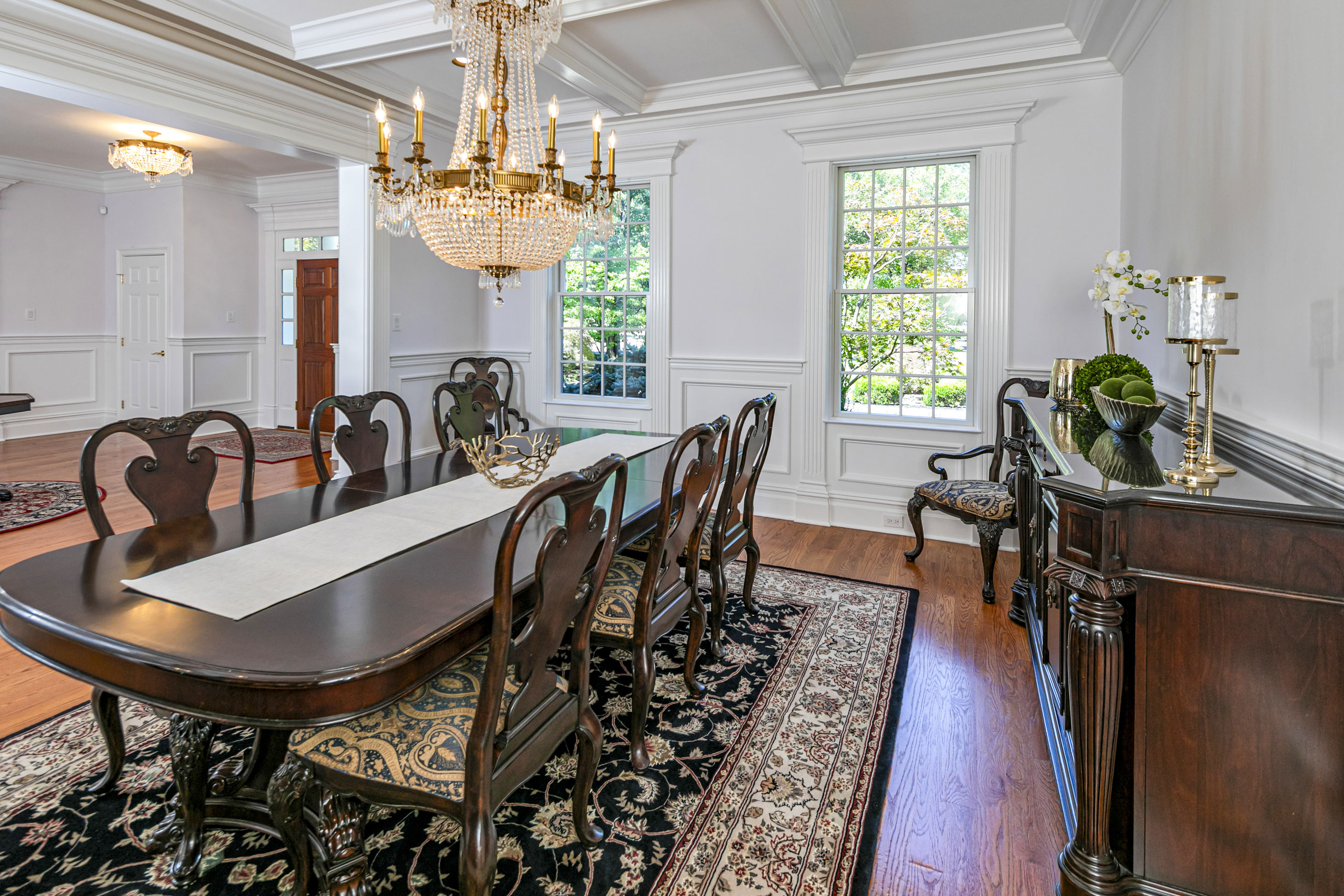  A Custom Home That Knows How to Host - 物件實景