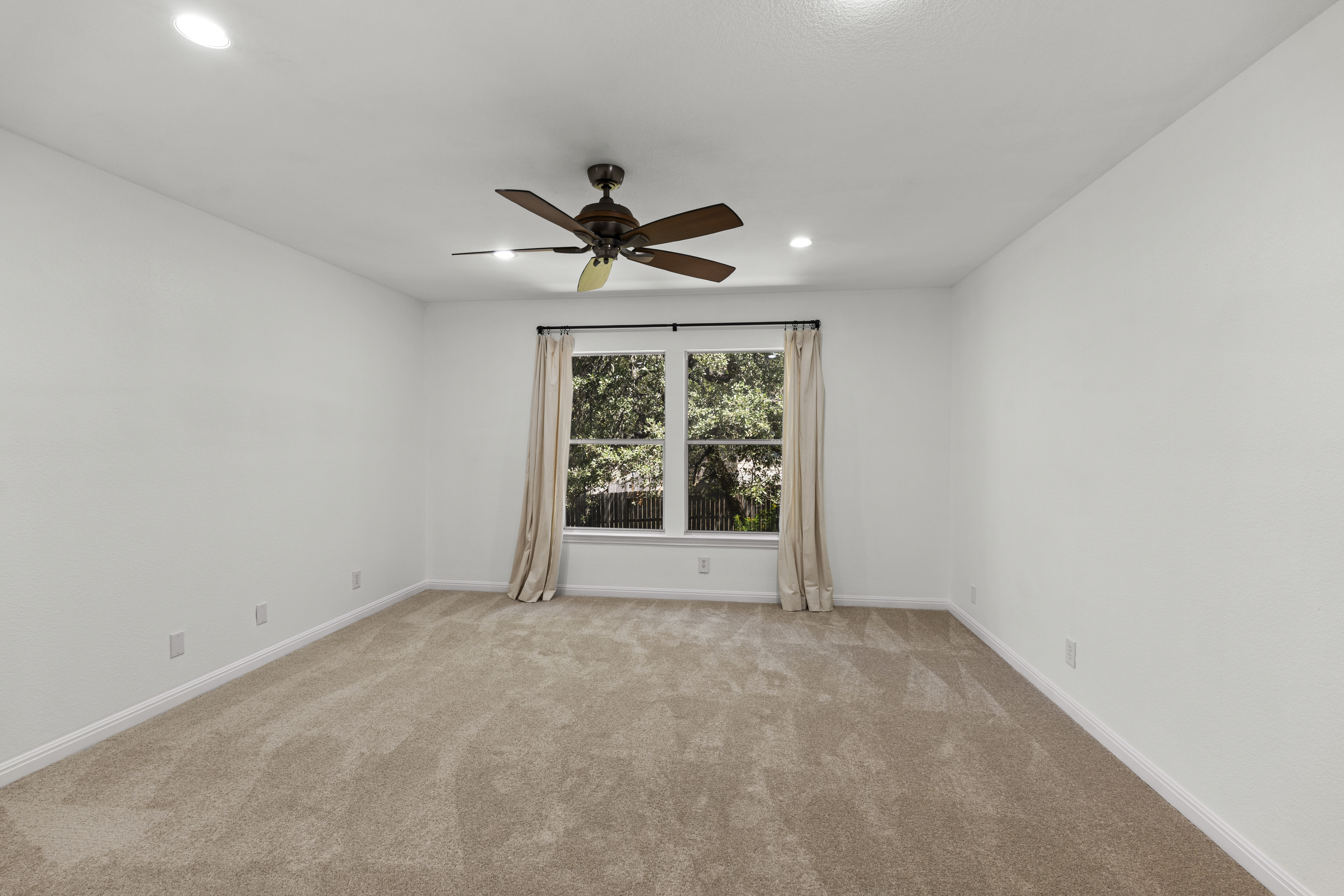  Elegant Two-Story in Renaissance at The Vineyard - 物件實景