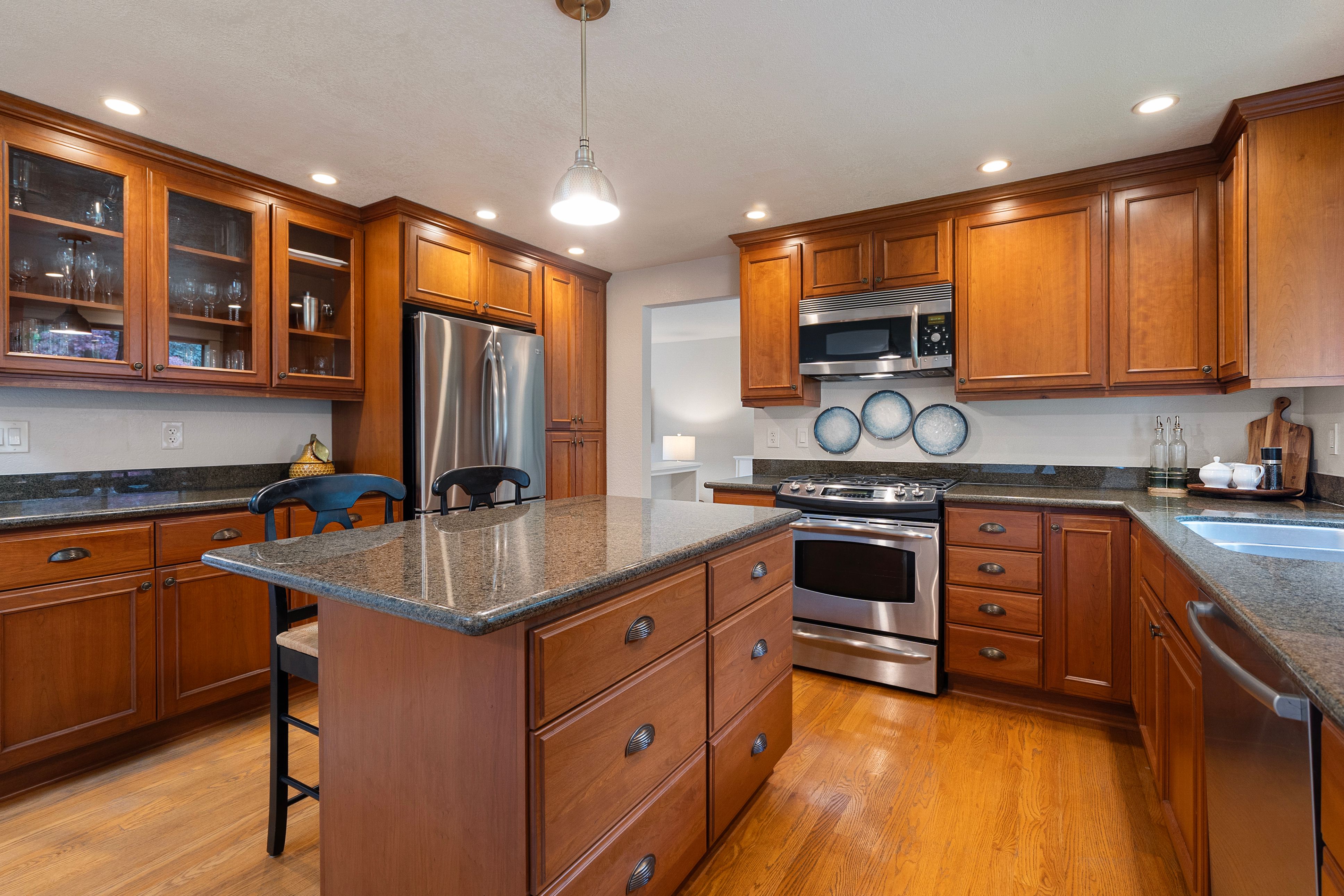  9721 56th St W, University Place, WA 98467 - 物件實景