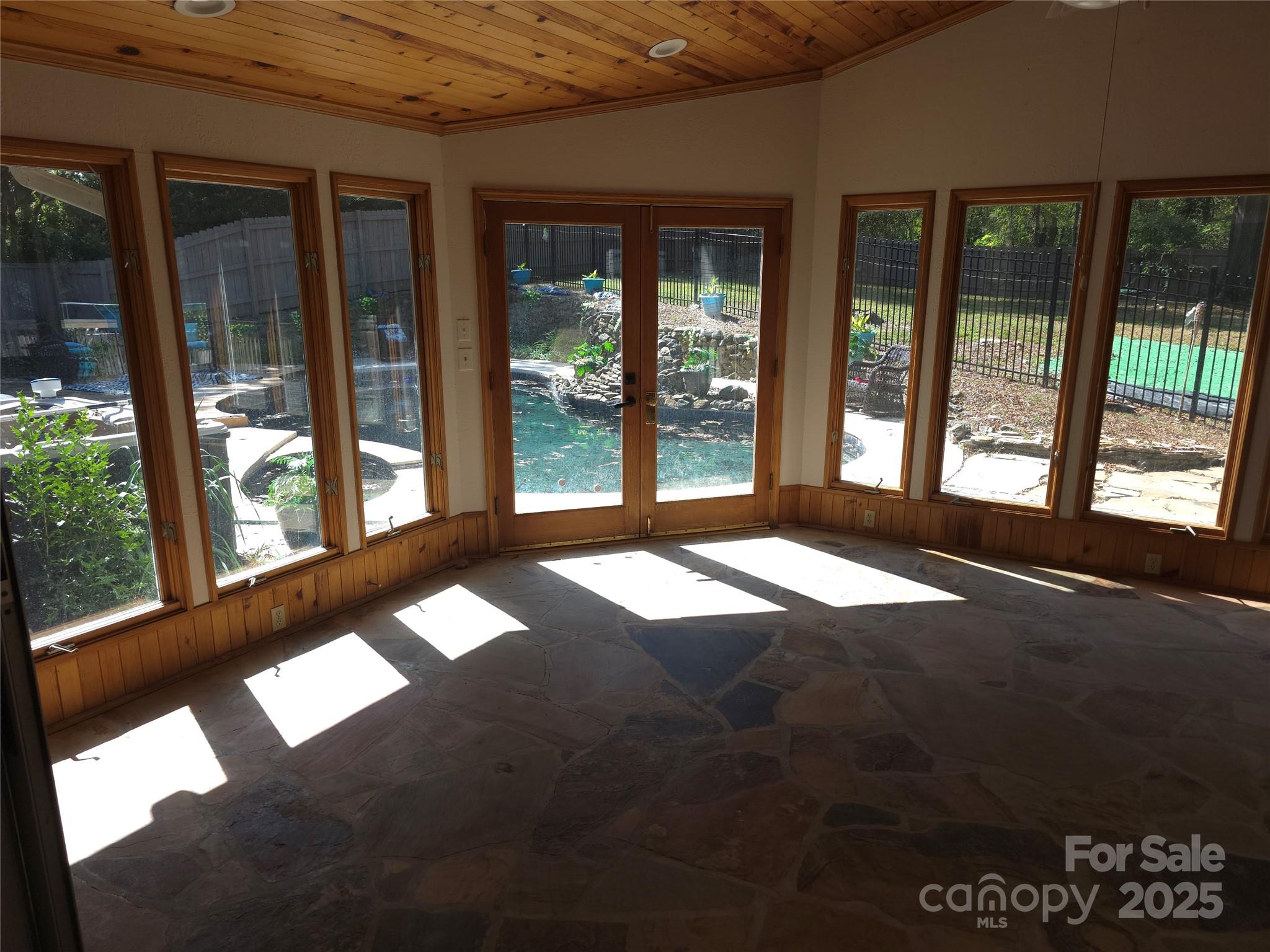 Salisbury, North Carolina, 28144, United States, 5 Bedrooms Bedrooms, ,3 BathroomsBathrooms,Residential,For Sale,1955338