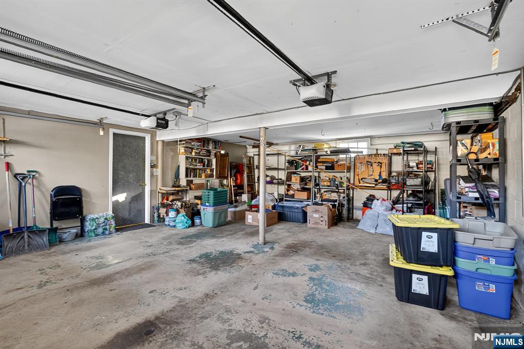 Hillsdale, New Jersey, 07642, United States, 3 Bedrooms Bedrooms, ,2 BathroomsBathrooms,Residential,For Sale,1987903