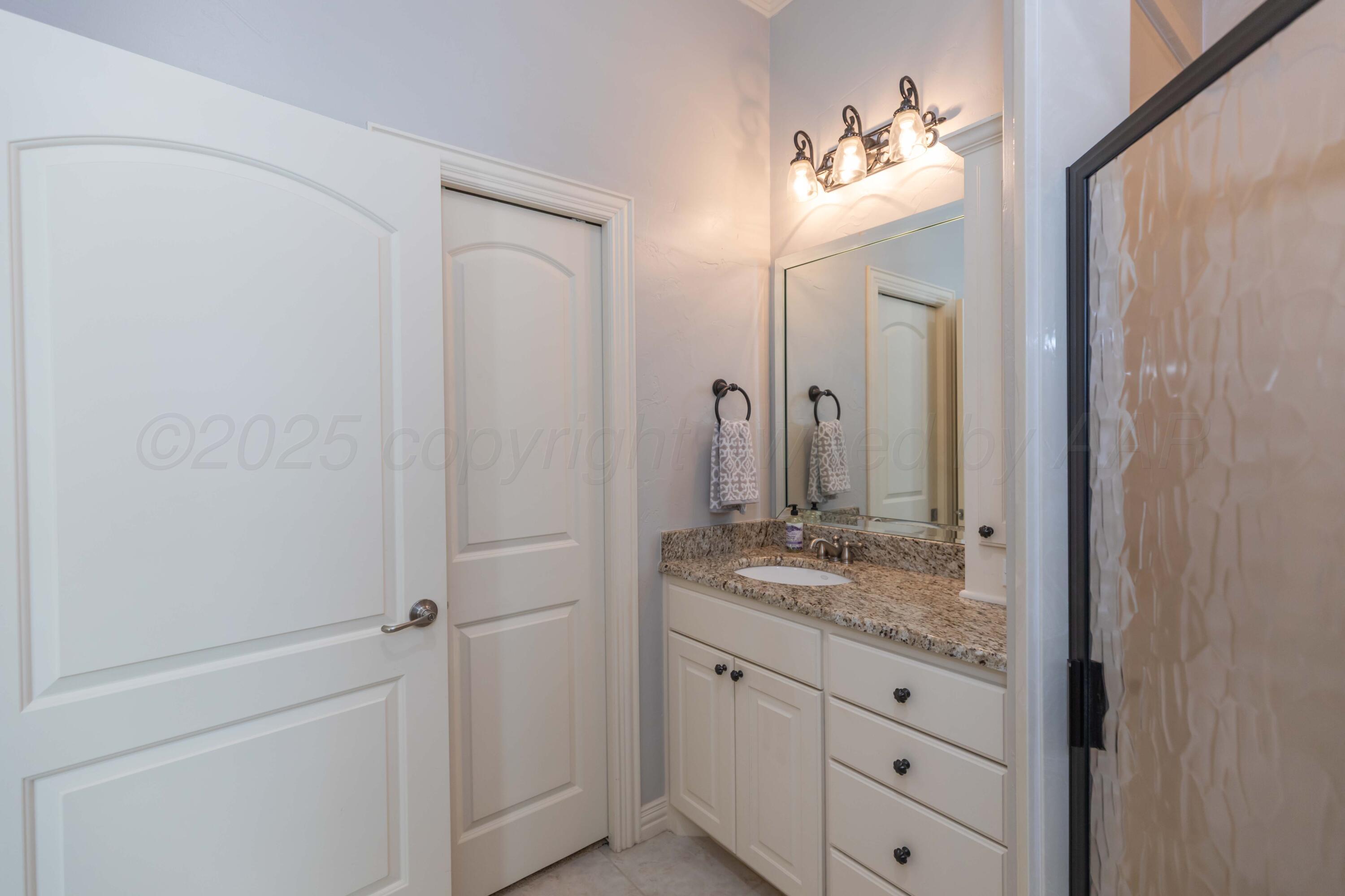 Amarillo, Texas, 79119, United States, 4 Bedrooms Bedrooms, ,5 BathroomsBathrooms,Residential,For Sale,1988347