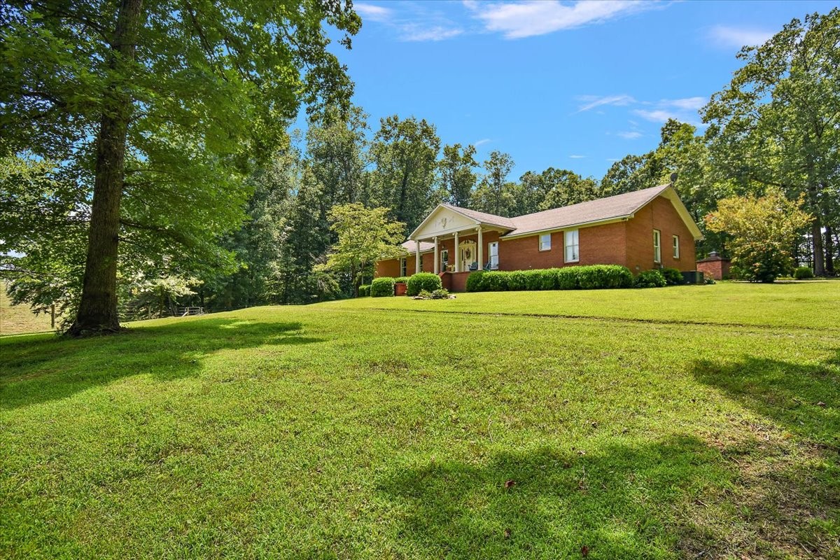 Five Points, Tennessee, 38457, United States, 4 Bedrooms Bedrooms, ,4 BathroomsBathrooms,Residential,For Sale,1902817