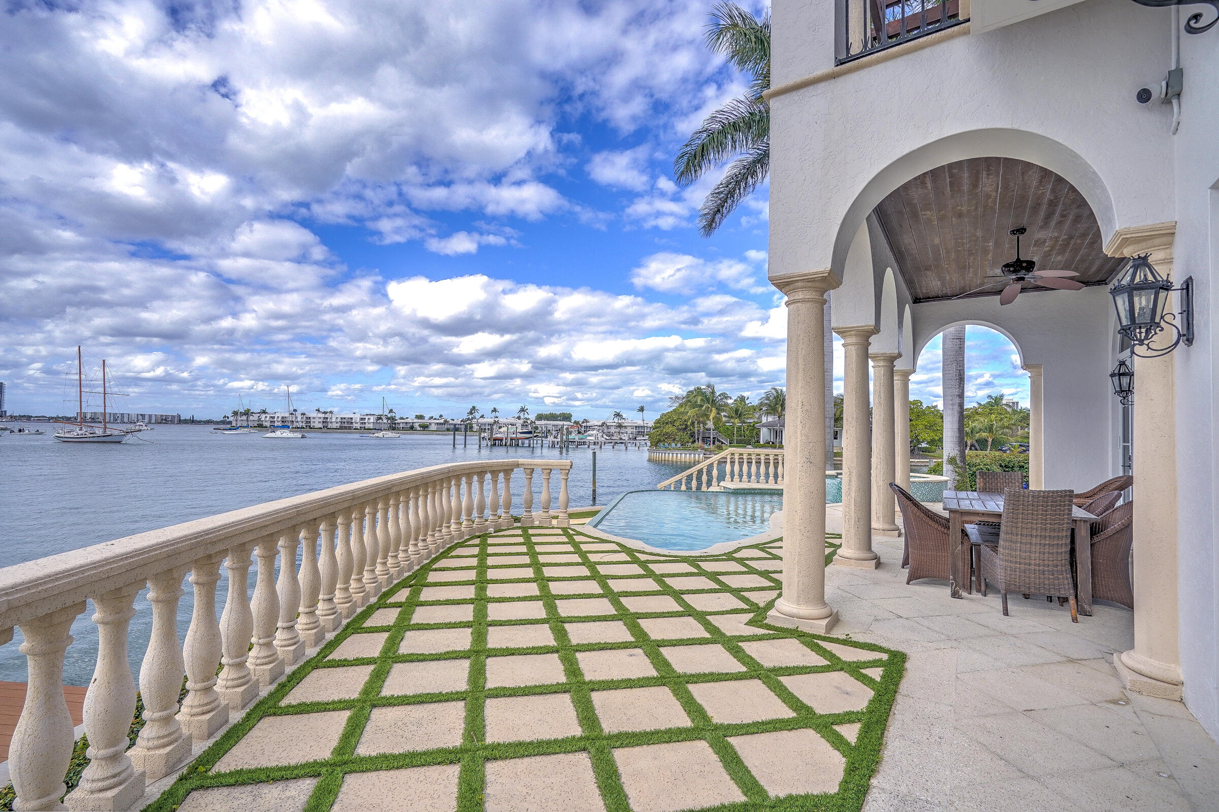 Singer Island, Florida, 33404, United States, 4 Bedrooms Bedrooms, ,5 BathroomsBathrooms,Residential,For Sale,1906755