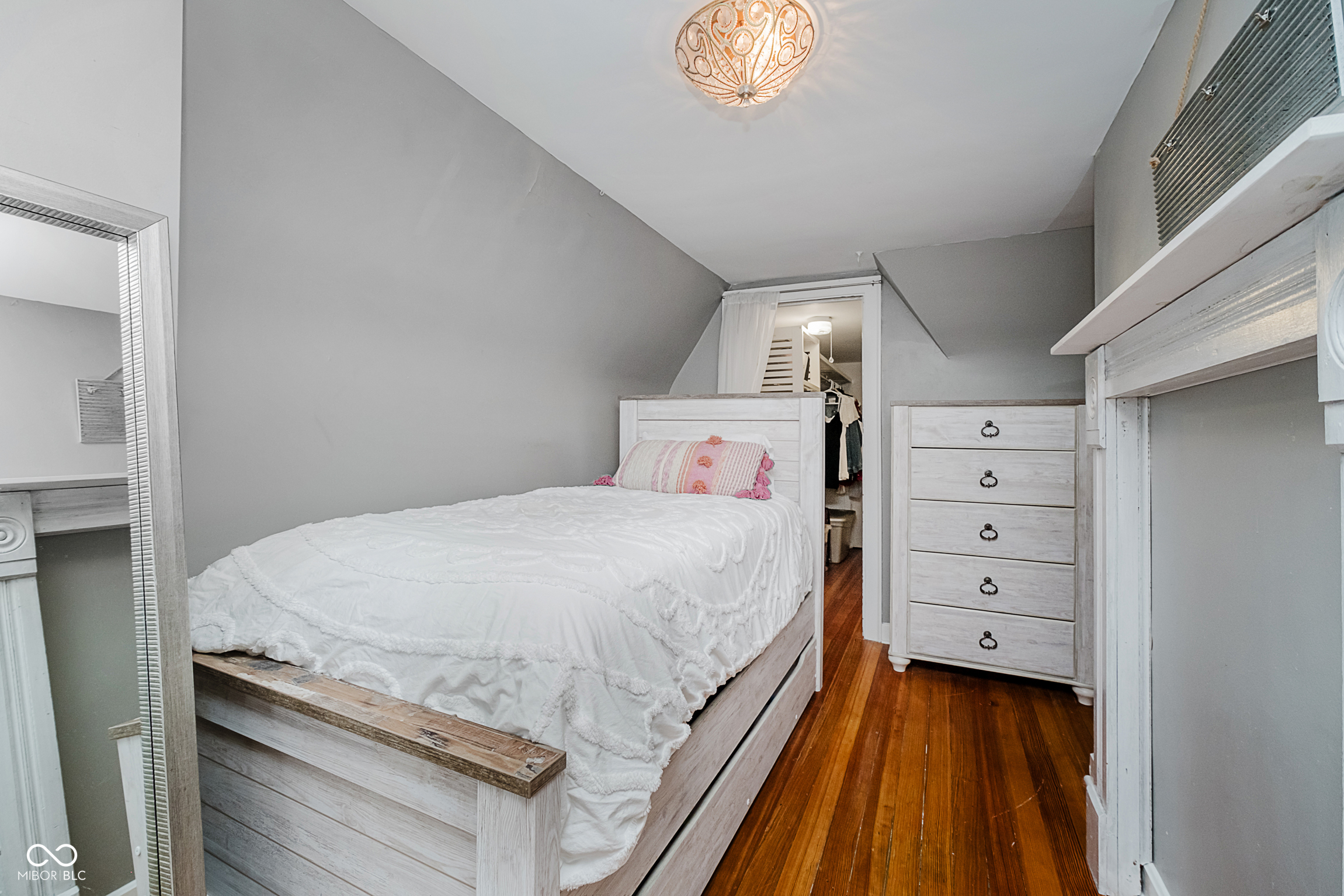 Indianapolis, Indiana, 46208, United States, 4 Bedrooms Bedrooms, ,4 BathroomsBathrooms,Residential,For Sale,1979379