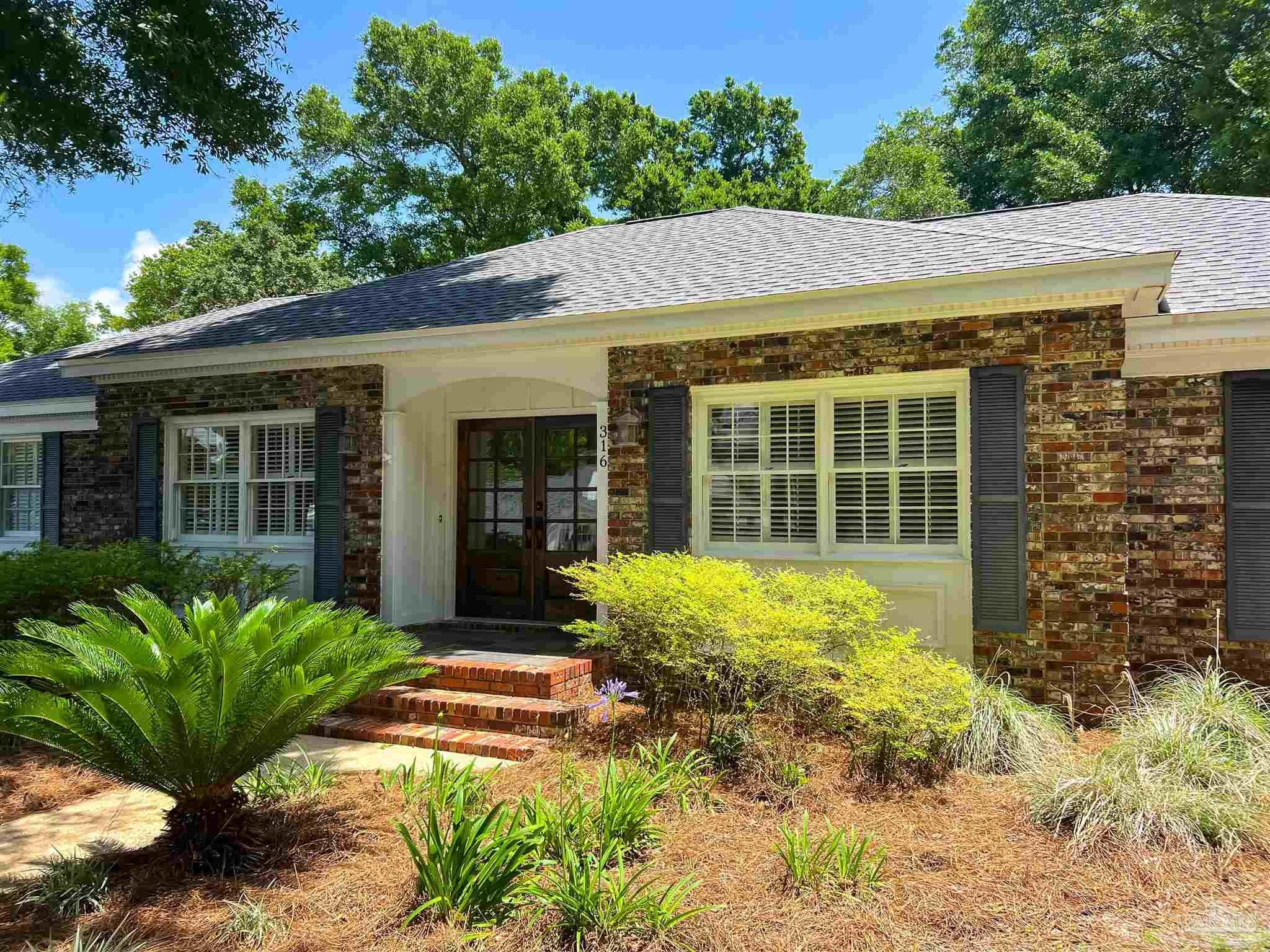 Gulf Breeze, Florida, 32561, United States, 3 Bedrooms Bedrooms, ,3 BathroomsBathrooms,Residential,For Sale,1842112