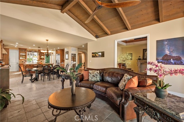 Murrieta, California, 92562, United States, 4 Bedrooms Bedrooms, ,4 BathroomsBathrooms,Residential,For Sale,1978408