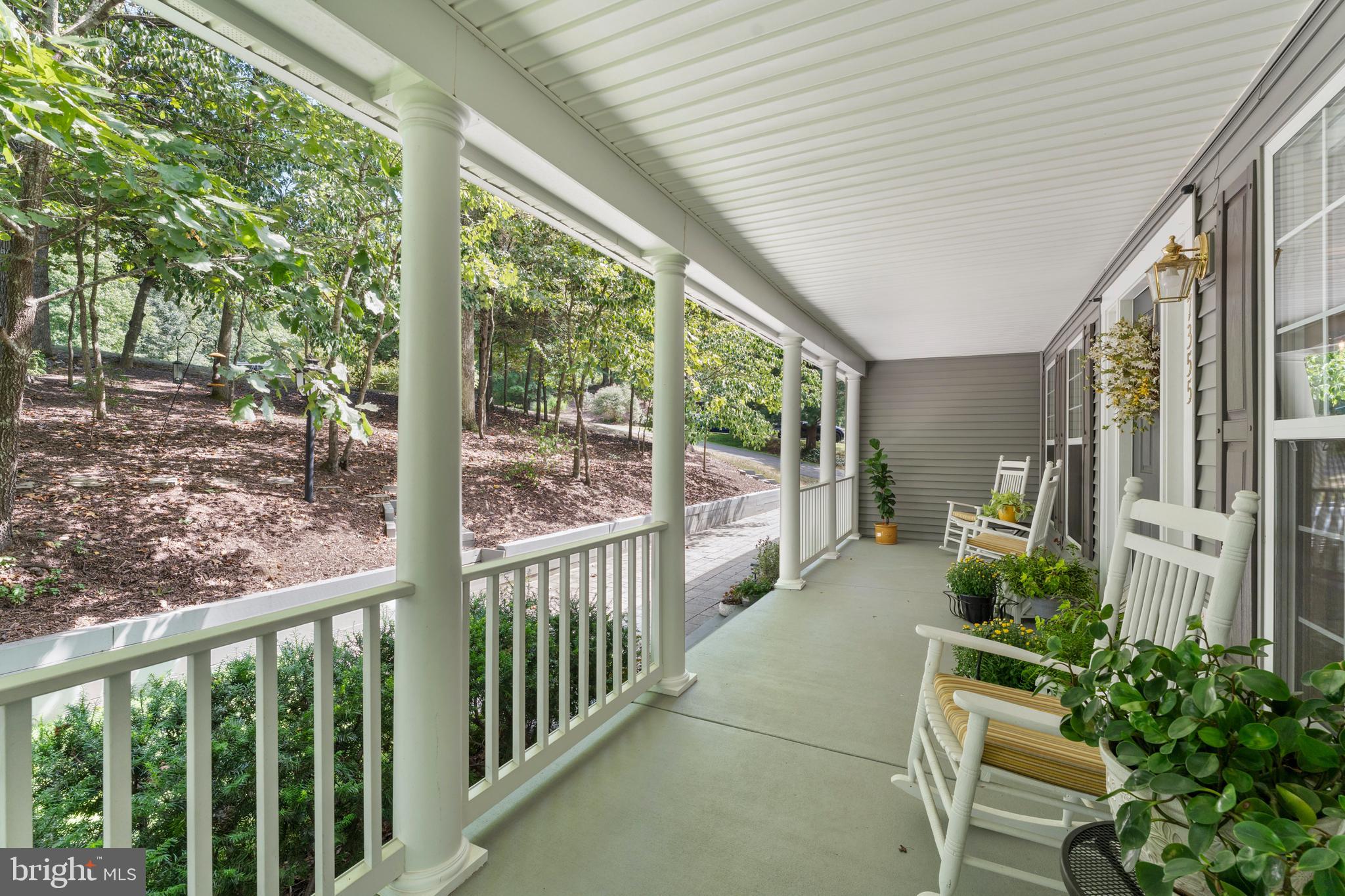 Jeffersonton, Virginia, 22724, United States, 5 Bedrooms Bedrooms, ,4 BathroomsBathrooms,Residential,For Sale,1935978