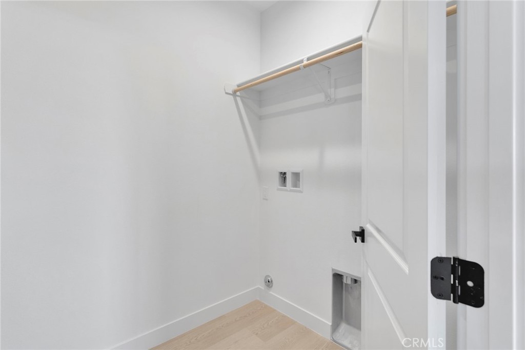 Hesperia, California, 92345, United States, 3 Bedrooms Bedrooms, ,3 BathroomsBathrooms,Residential,For Sale,2039750