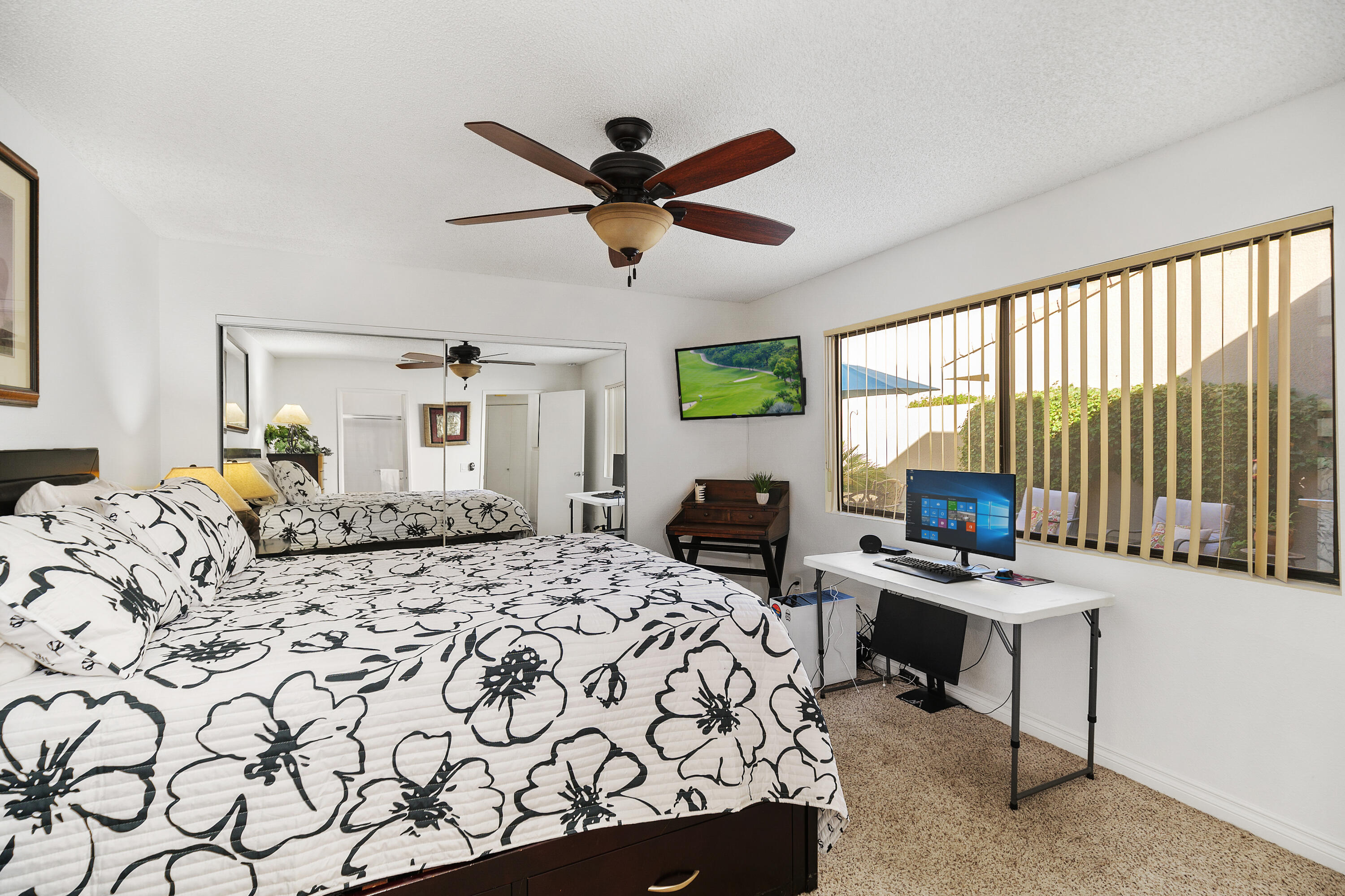 Palm Desert, California, 92211, United States, 2 Bedrooms Bedrooms, ,2 BathroomsBathrooms,Residential,For Sale,1938560