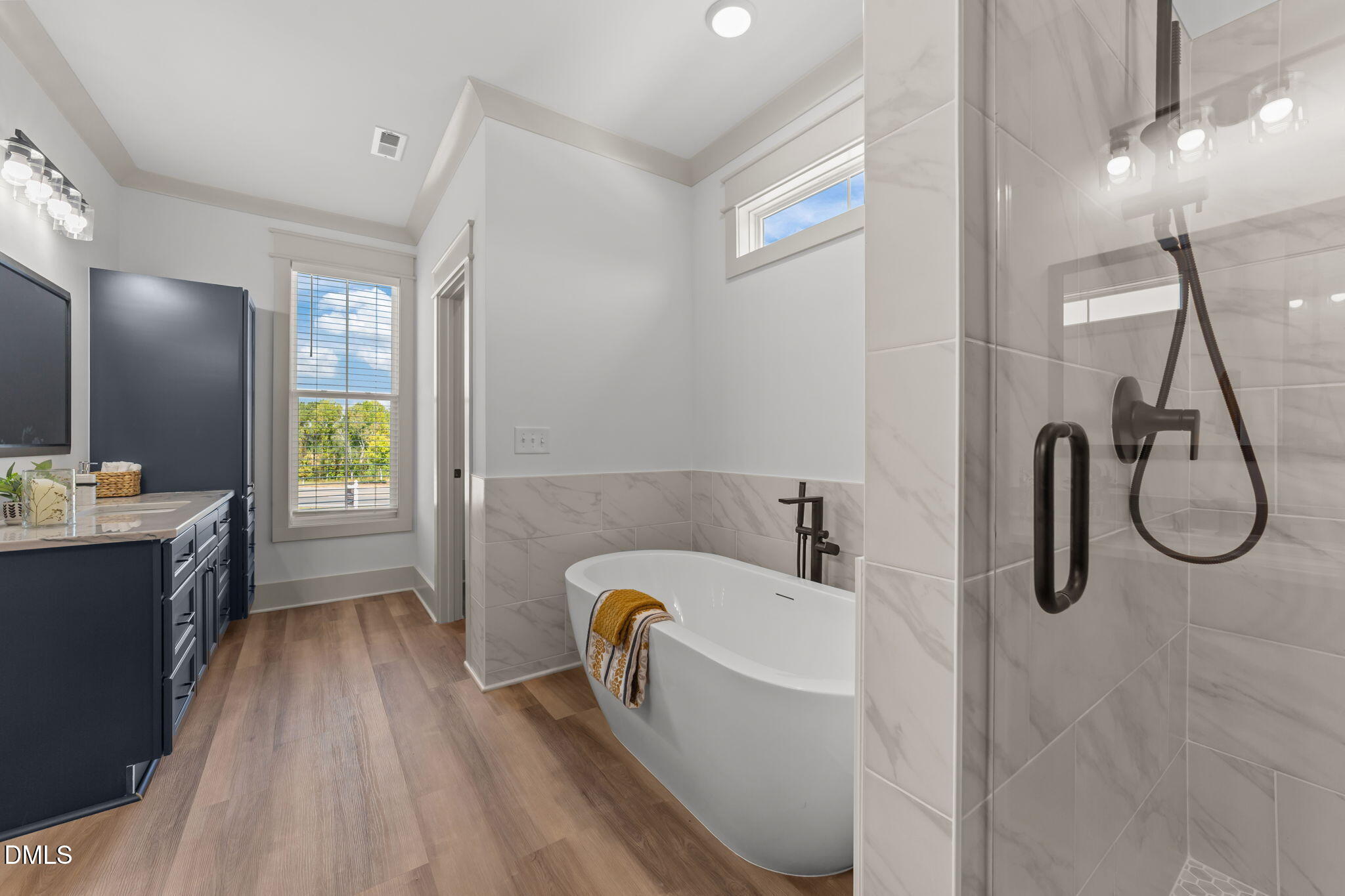 Fuquay Varina, North Carolina, 27526, United States, 3 Bedrooms Bedrooms, ,2 BathroomsBathrooms,Residential,For Sale,1975707