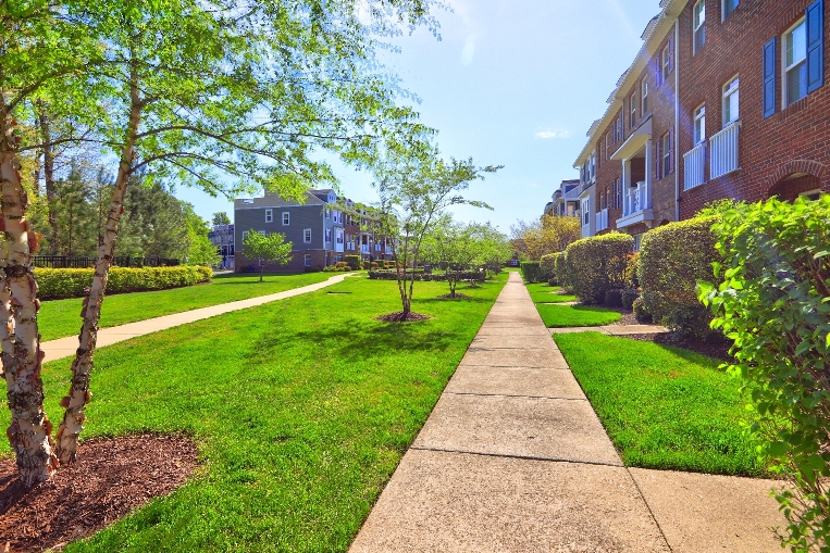 Williamsburg, Virginia, 23188, United States, 2 Bedrooms Bedrooms, ,4 BathroomsBathrooms,Residential,For Sale,1976349