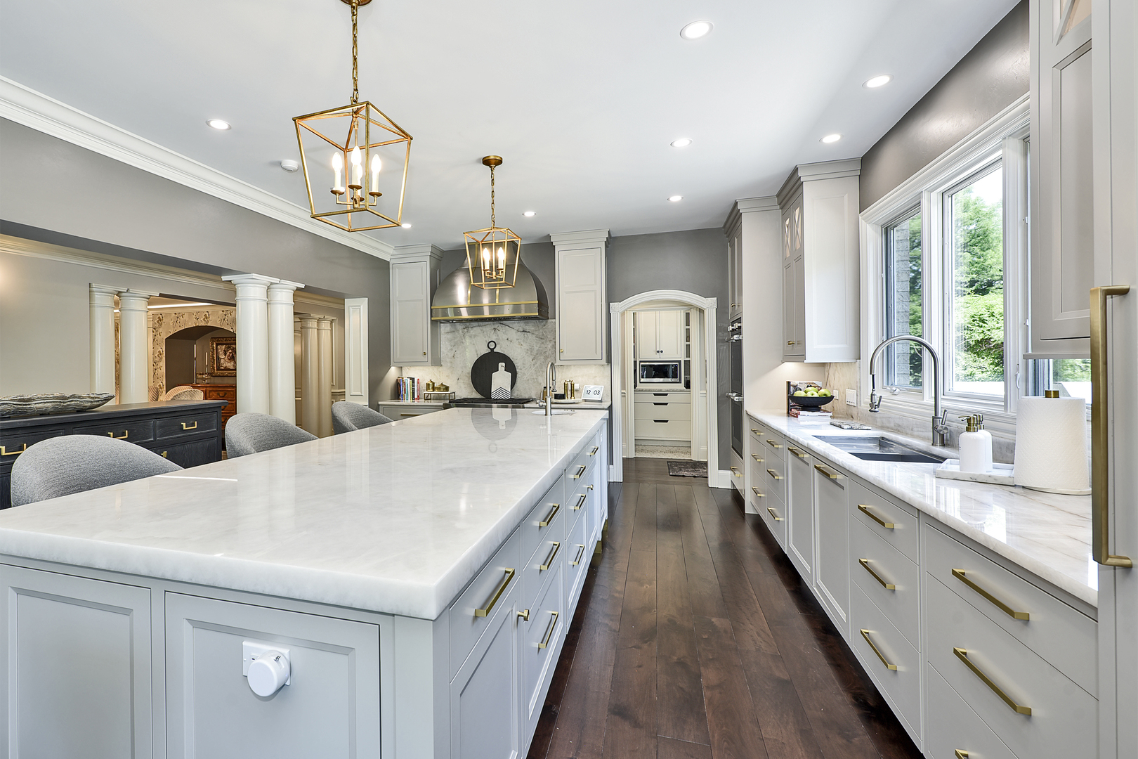 Inverness, Illinois, 60067, United States, 6 Bedrooms Bedrooms, ,10 BathroomsBathrooms,Residential,For Sale,1980609