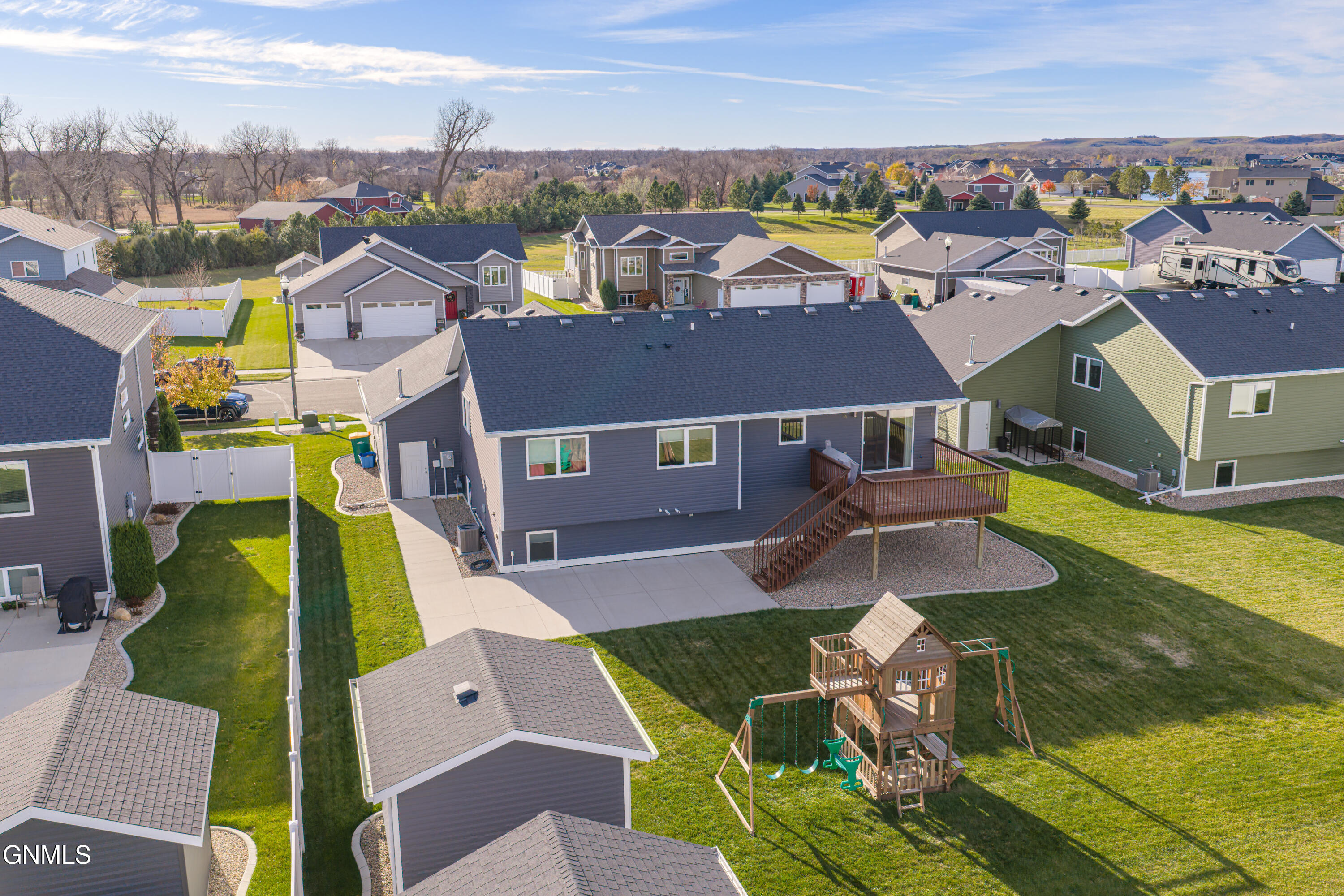 Bismarck, North Dakota, 58504, United States, 5 Bedrooms Bedrooms, ,2 BathroomsBathrooms,Residential,For Sale,1986096