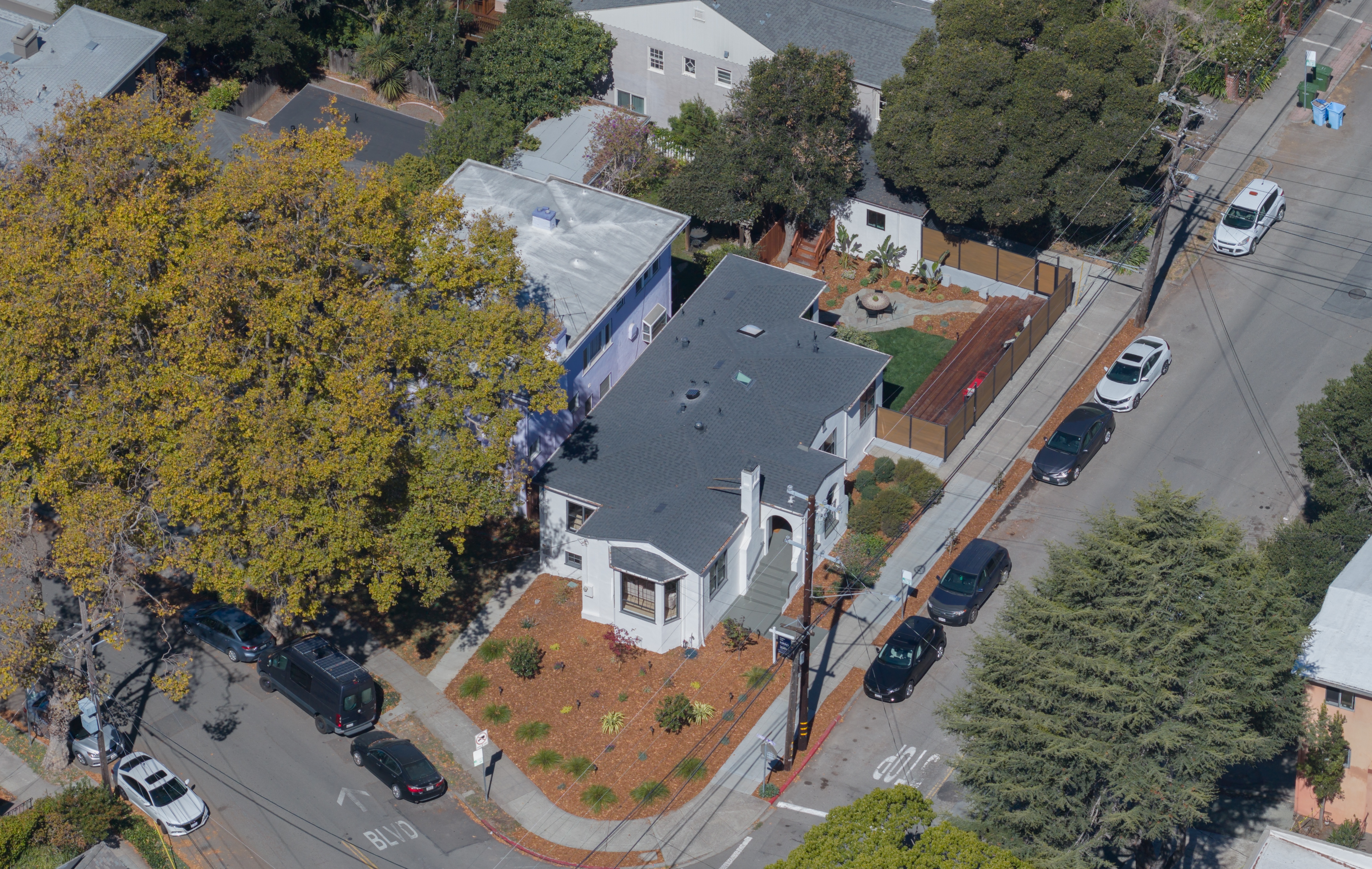  Timeless Elegance, Thoughtfully Reimagined in North Berkeley - 物件實景