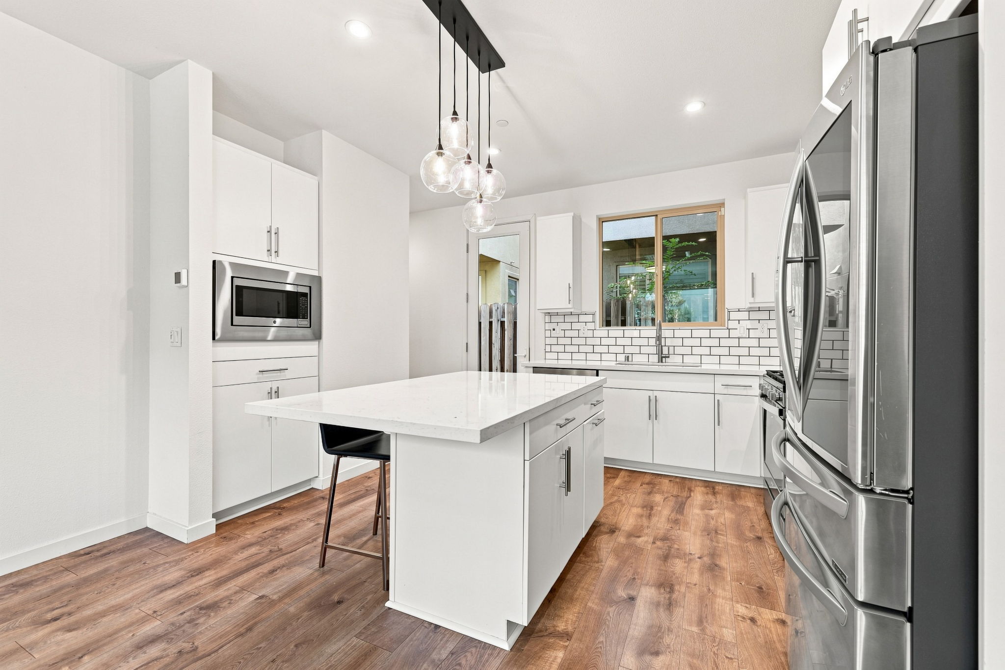  453 Crate Avenue, Sacramento, CA 95818 - 物件實景