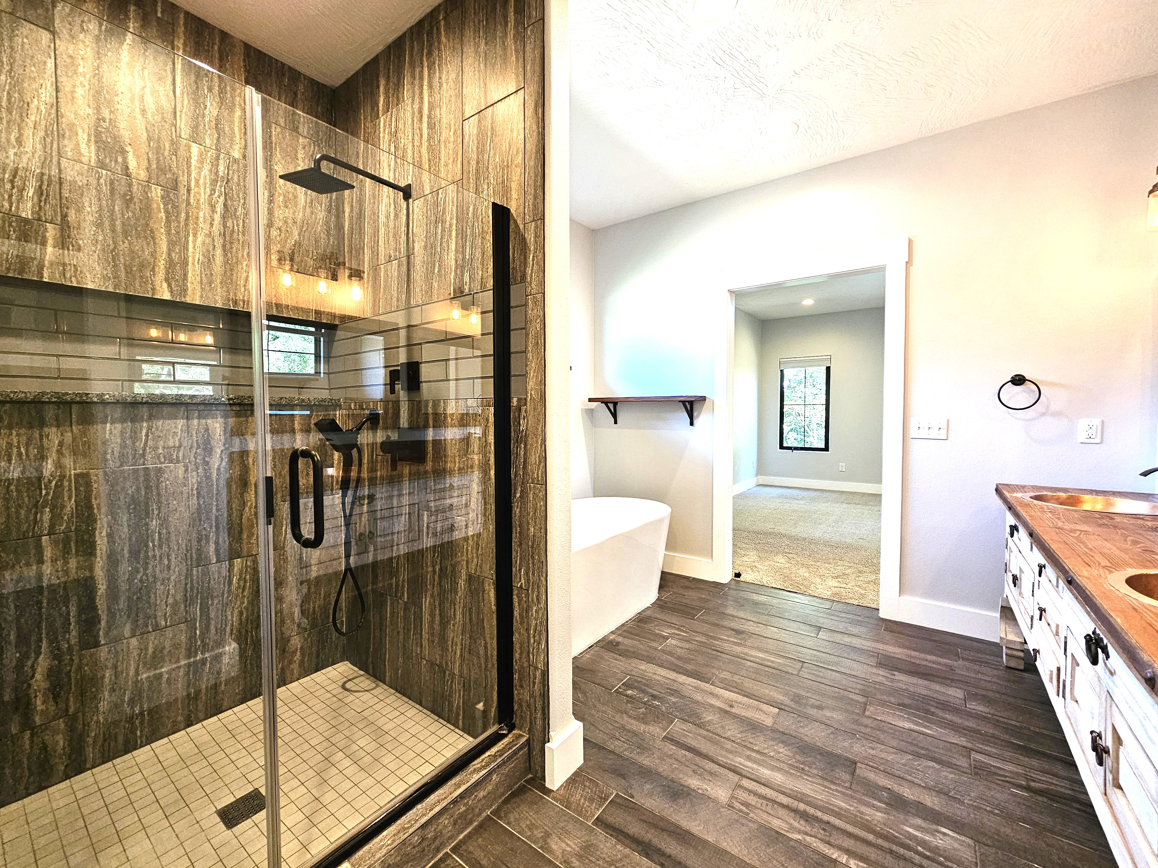 SPRINGFIELD, Missouri, 65804, United States, 4 Bedrooms Bedrooms, ,4 BathroomsBathrooms,Residential,For Sale,1996433