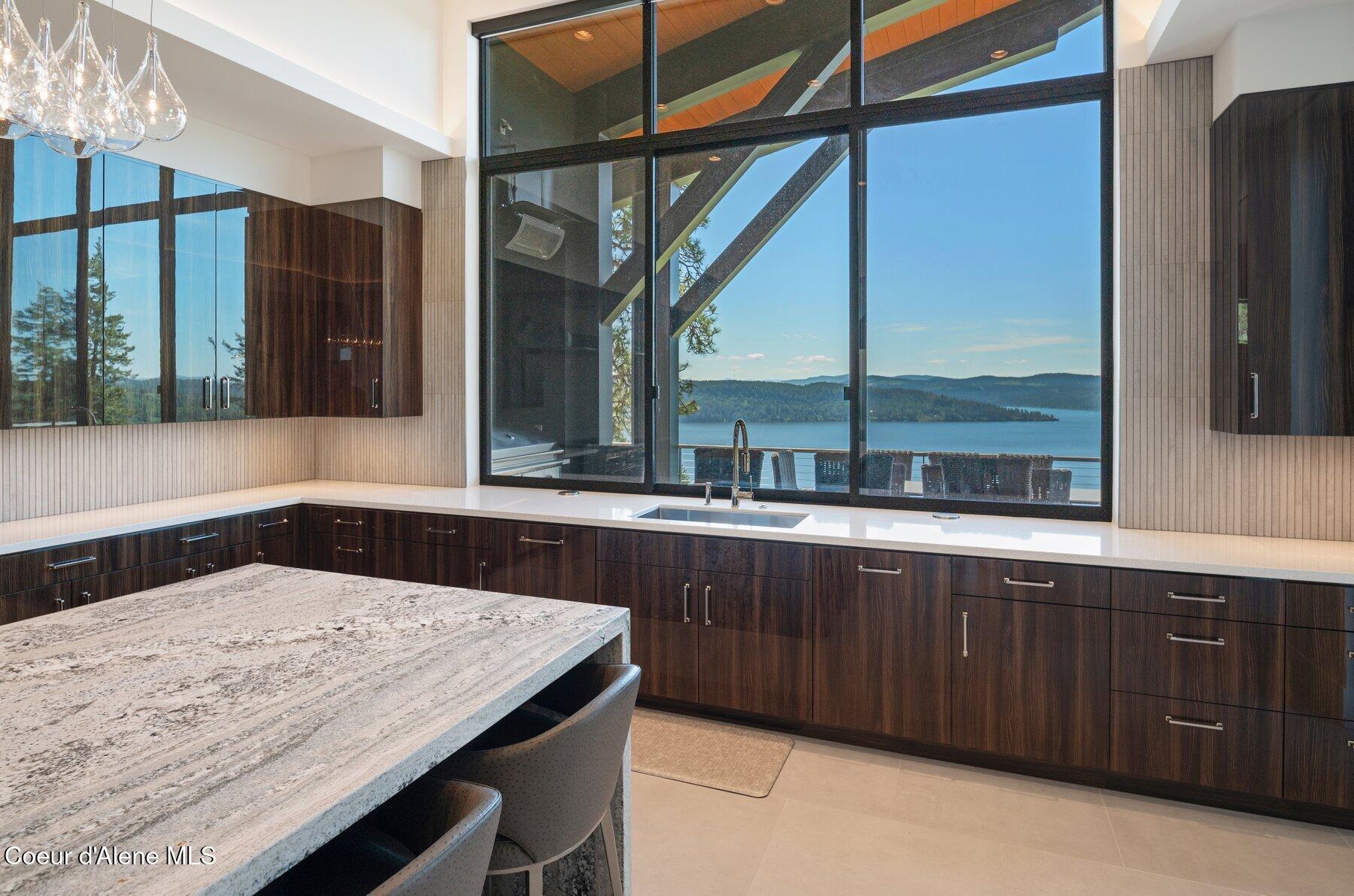 Coeur D'alene, Idaho, 83814, United States, 3 Bedrooms Bedrooms, ,2 BathroomsBathrooms,Residential,For Sale,1926176