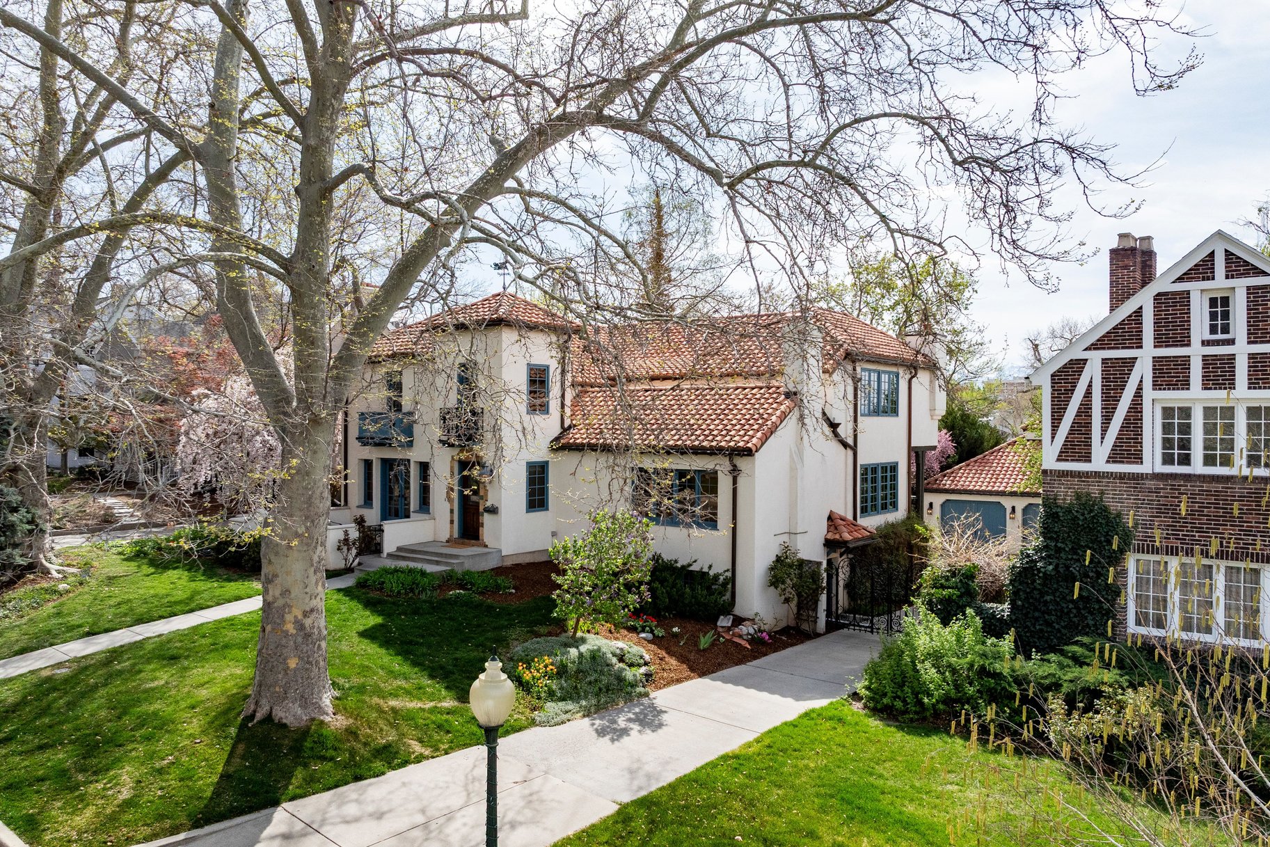  The Nels G. Hall House  Historic Spanish Colonial in Prime Federal Heights - 物件實景