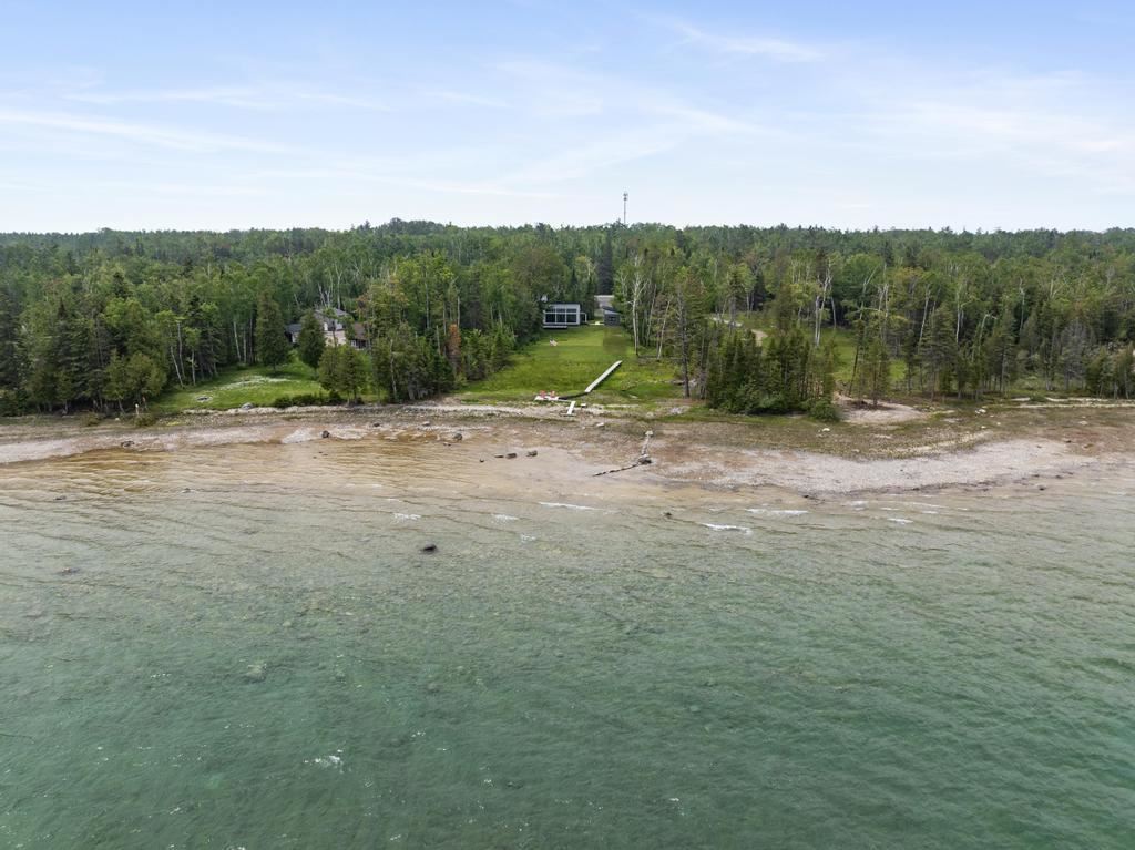 Cheboygan, Michigan, 49721, United States, 2 Bedrooms Bedrooms, ,1 BathroomBathrooms,Residential,For Sale,1856011