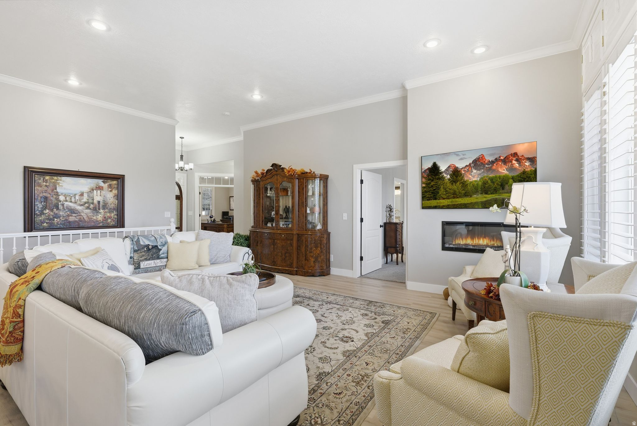 Draper, Utah, 84020, United States, 5 Bedrooms Bedrooms, ,4 BathroomsBathrooms,Residential,For Sale,2000727