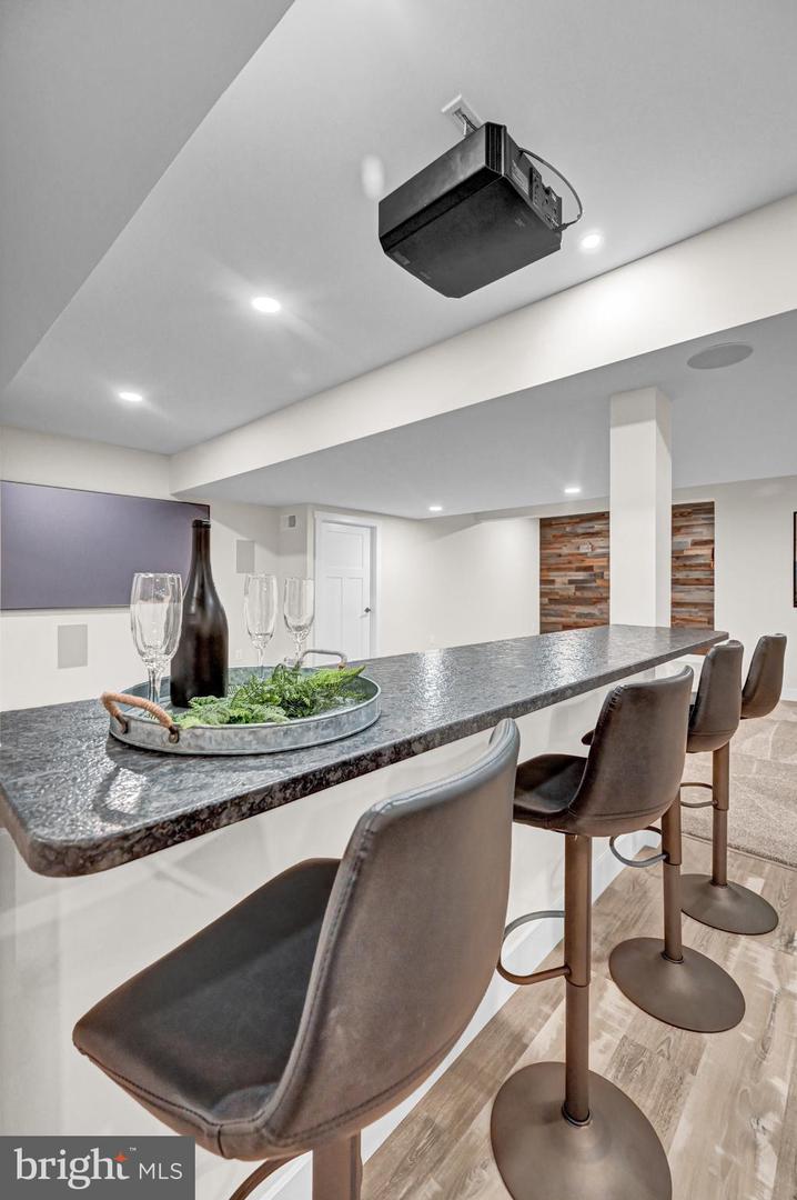 705 Oxford Drive Unit 39, York, Pennsylvania, 17406, United States, 4 Bedrooms Bedrooms, ,5 BathroomsBathrooms,Residential,For Sale,705 Oxford Drive Unit 39,1628330