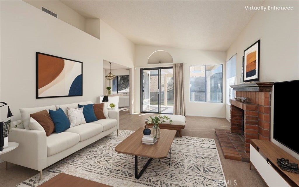 Redlands, California, 92374, United States, 3 Bedrooms Bedrooms, ,2 BathroomsBathrooms,Residential,For Sale,1975429