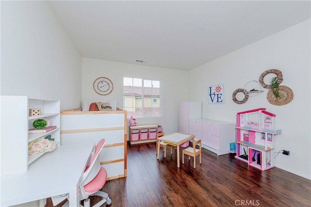 Santa Fe Springs, California, 90670, United States, 4 Bedrooms Bedrooms, ,3 BathroomsBathrooms,Residential,For Sale,1849059