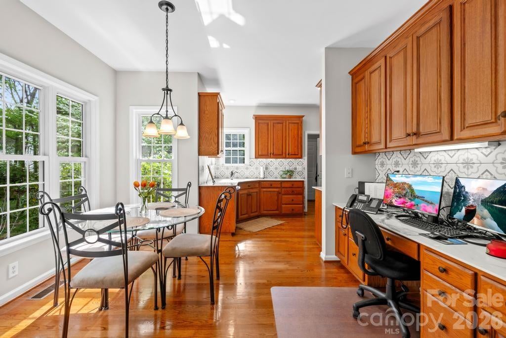 Huntersville, North Carolina, 28078, United States, 4 Bedrooms Bedrooms, ,3 BathroomsBathrooms,Residential,For Sale,2035825