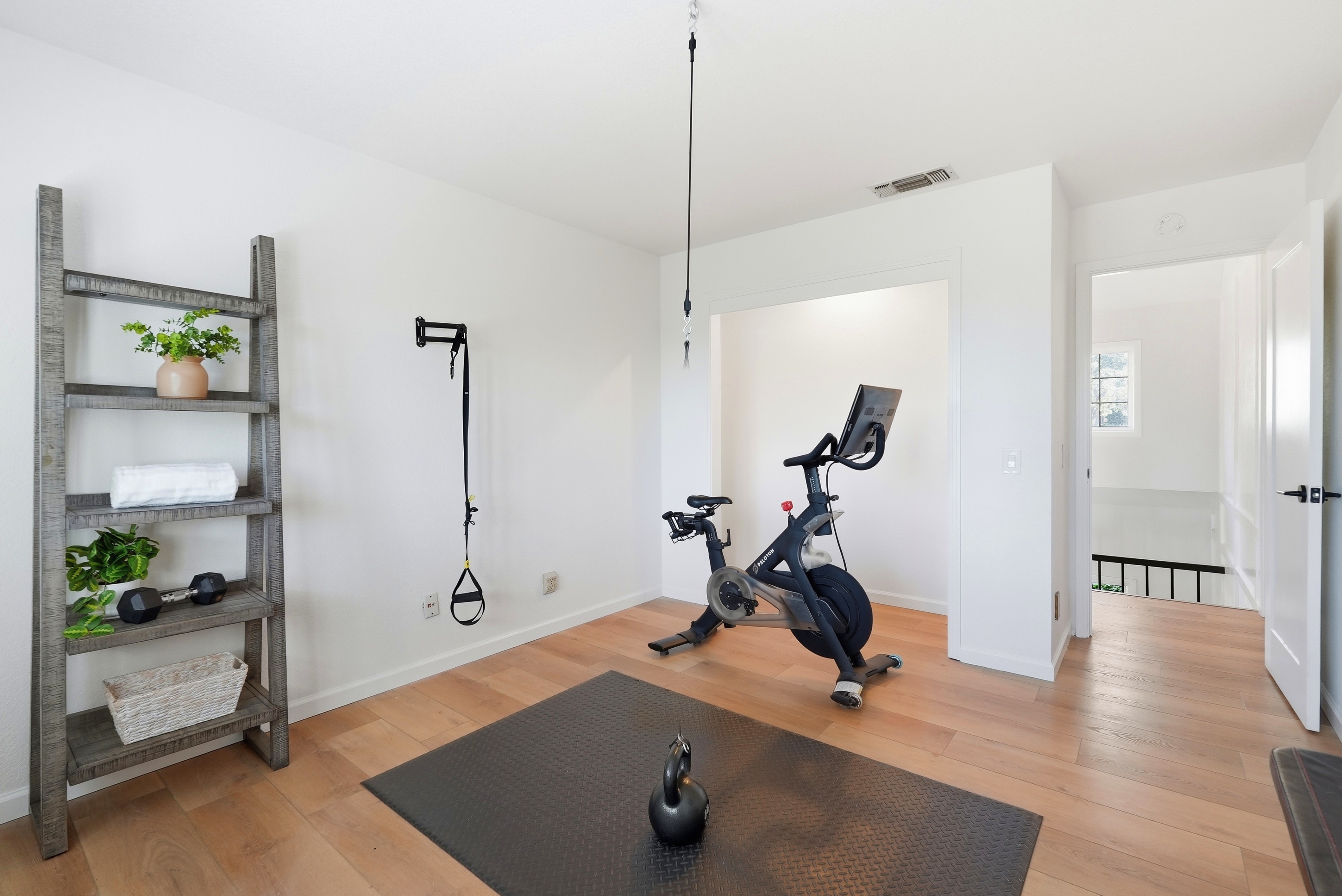  9290 South Ravine Lane, Fair Oaks, CA 95628 - 物件實景