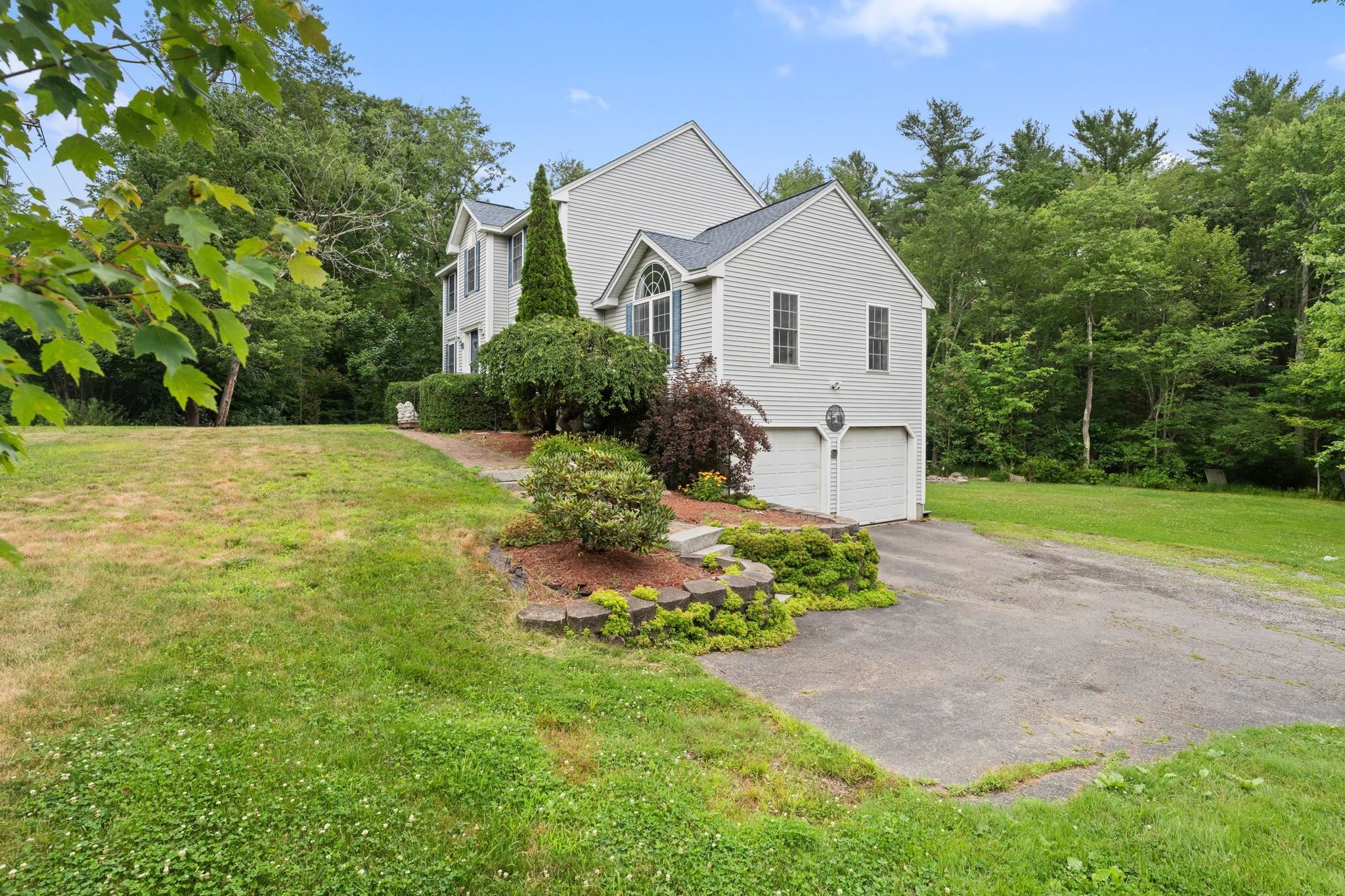 Londonderry, New Hampshire, 03053, United States, ,Residential,For Sale,1916395