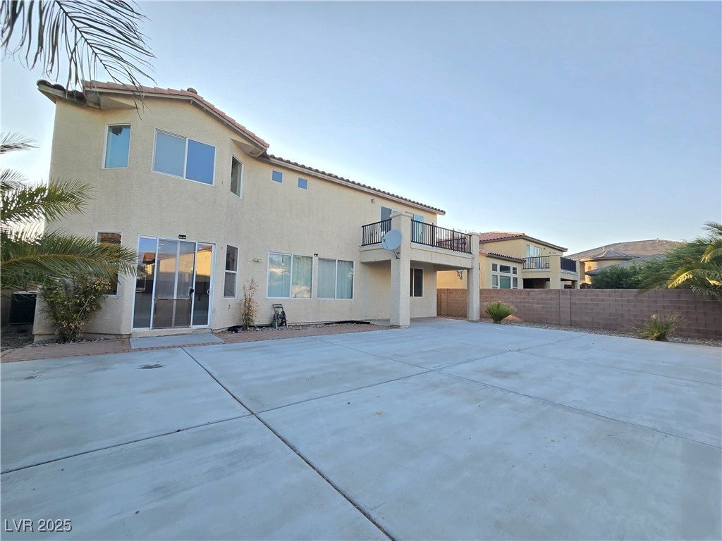 Las Vegas, Nevada, 89149, United States, 4 Bedrooms Bedrooms, ,3 BathroomsBathrooms,Residential,For Sale,1977404