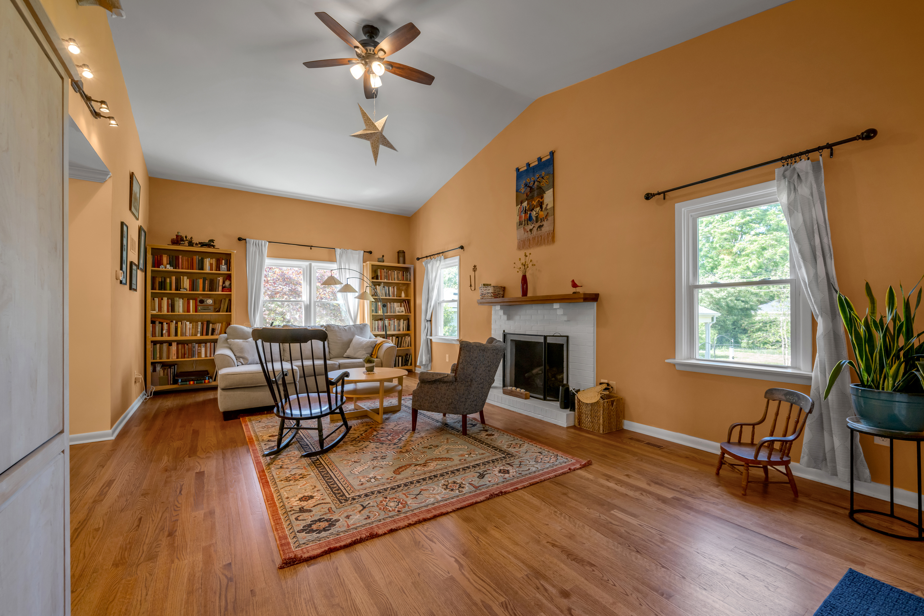  221 Greenbriar Road - 物件實景