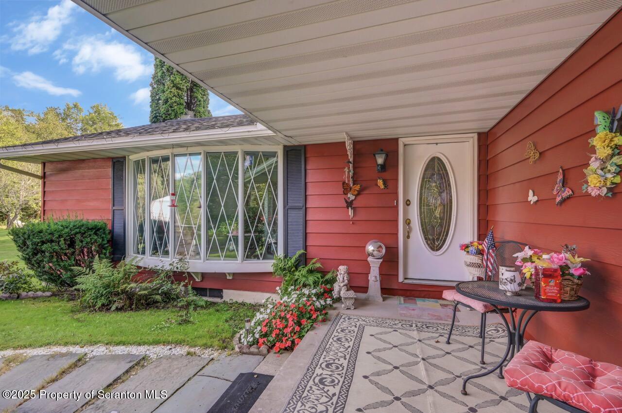 Gouldsboro, Pennsylvania, 18424, United States, 5 Bedrooms Bedrooms, ,2 BathroomsBathrooms,Residential,For Sale,1932796