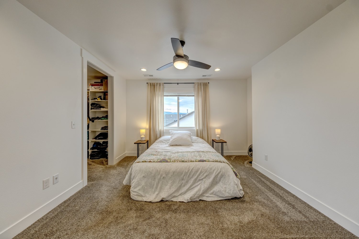 Ranchester, Wyoming, 82839, United States, 4 Bedrooms Bedrooms, ,3 BathroomsBathrooms,Residential,For Sale,1990445