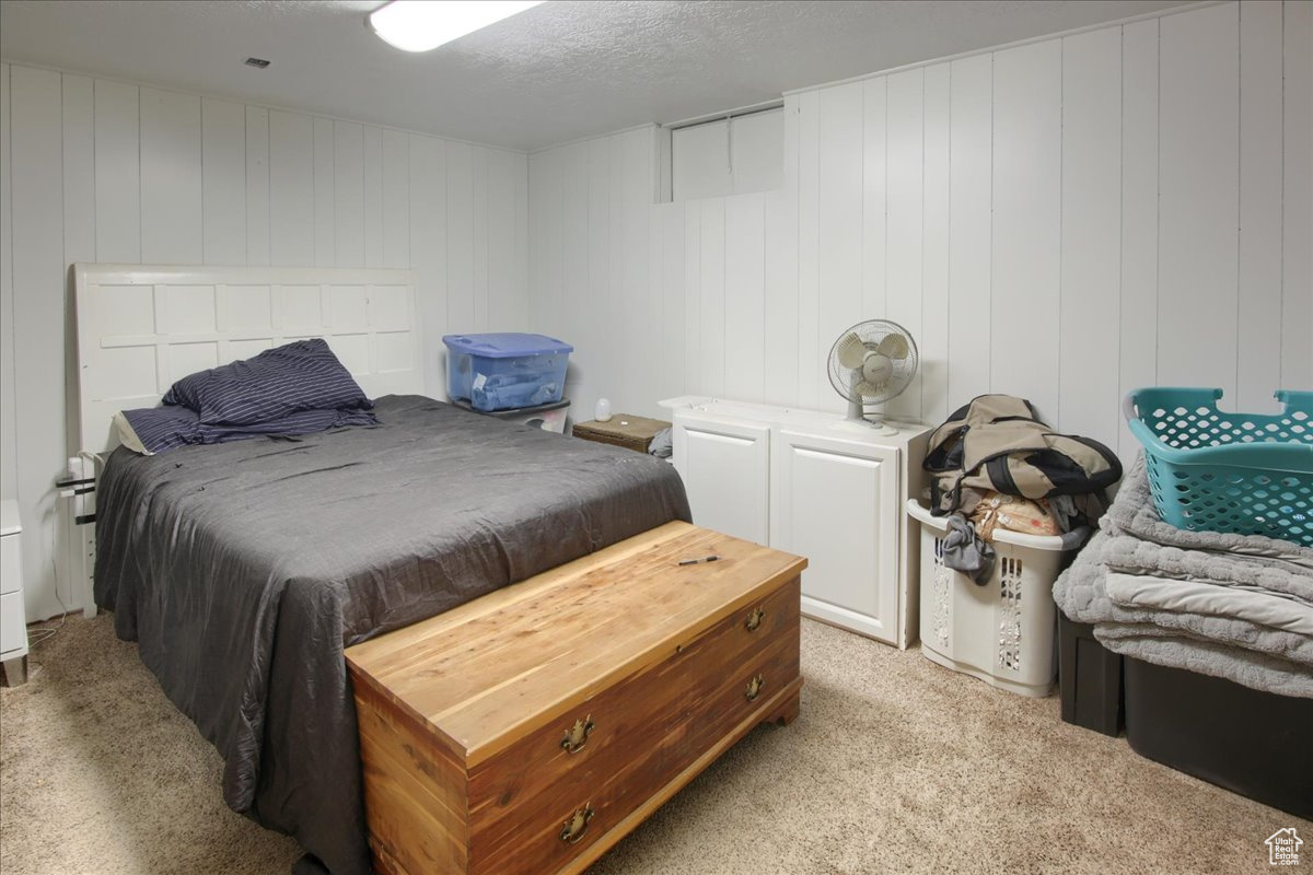 West Valley City, Utah, 84128, United States, 5 Bedrooms Bedrooms, ,2 BathroomsBathrooms,Residential,For Sale,1868735