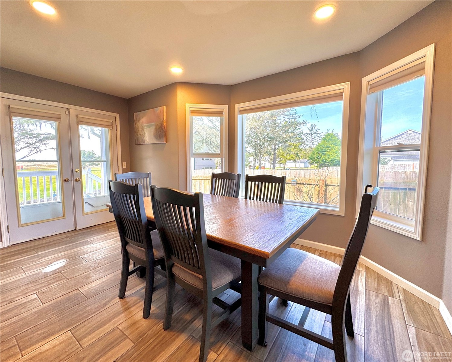Long Beach, Washington, 98631, United States, 3 Bedrooms Bedrooms, ,2 BathroomsBathrooms,Residential,For Sale,1895276