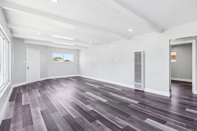 National City, California, 91950, United States, 5 Bedrooms Bedrooms, ,3 BathroomsBathrooms,Residential,For Sale,2011330