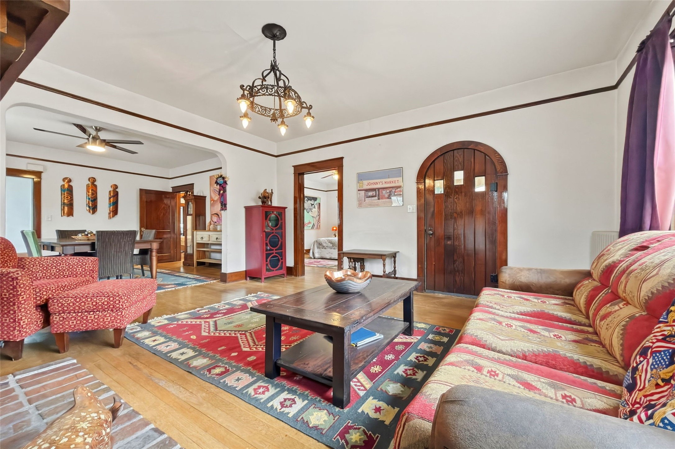  216 E Santa Fe Avenue - 物件實景