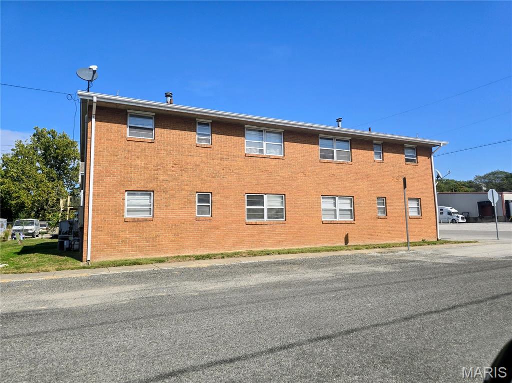 Caseyville, Illinois, 62232, United States, ,Residential,For Sale,1992848