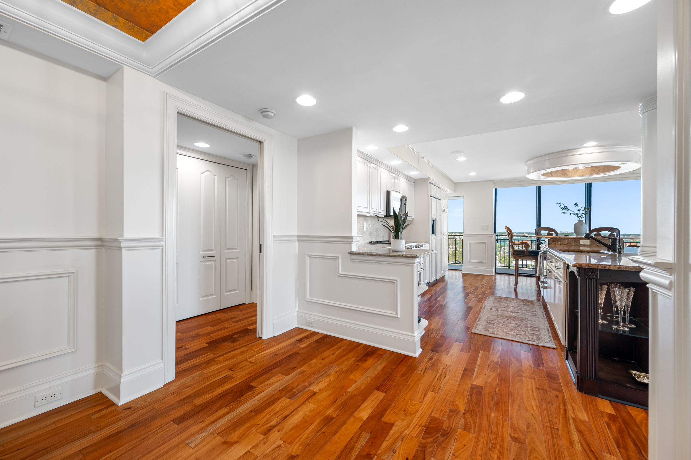 Treasure Island, Florida, 33706, United States, 2 Bedrooms Bedrooms, ,4 BathroomsBathrooms,Residential,For Sale,1830470