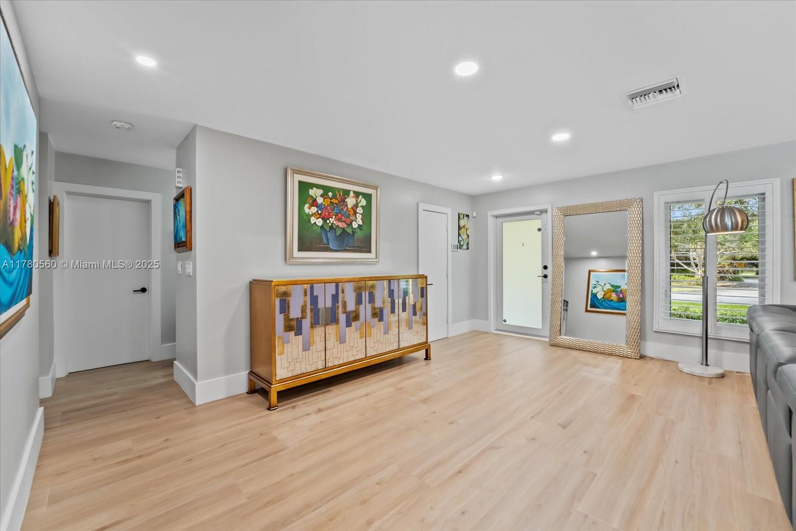 Palmetto Bay, Florida, 33158, United States, 4 Bedrooms Bedrooms, ,3 BathroomsBathrooms,Residential,For Sale,1995550