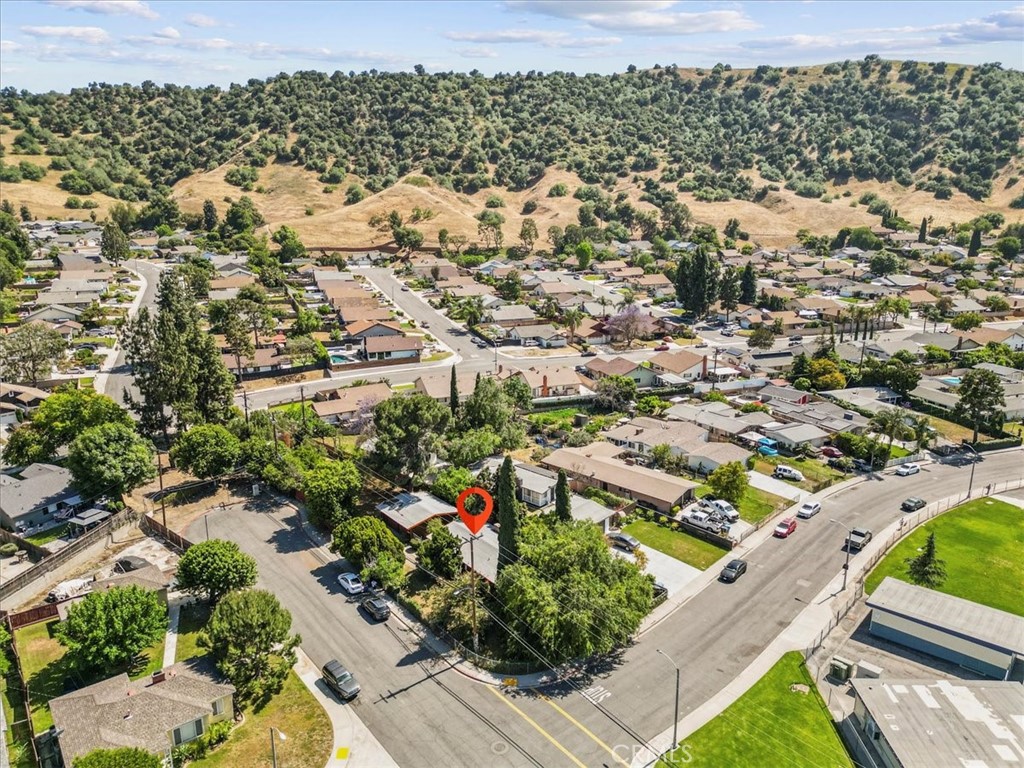 Pomona, California, 91766, United States, 4 Bedrooms Bedrooms, ,2 BathroomsBathrooms,Residential,For Sale,1920904