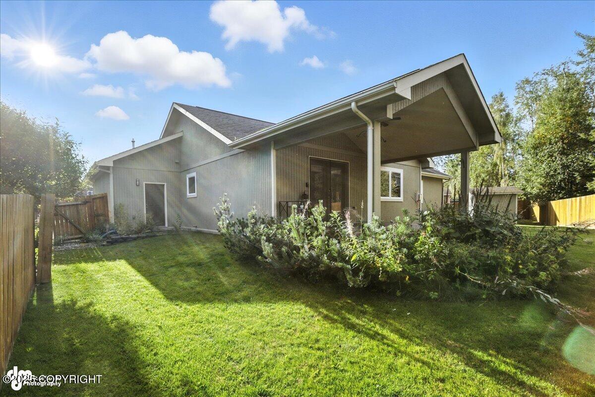 Eagle River, Alaska, 99577, United States, 3 Bedrooms Bedrooms, ,2 BathroomsBathrooms,Residential,For Sale,1936928