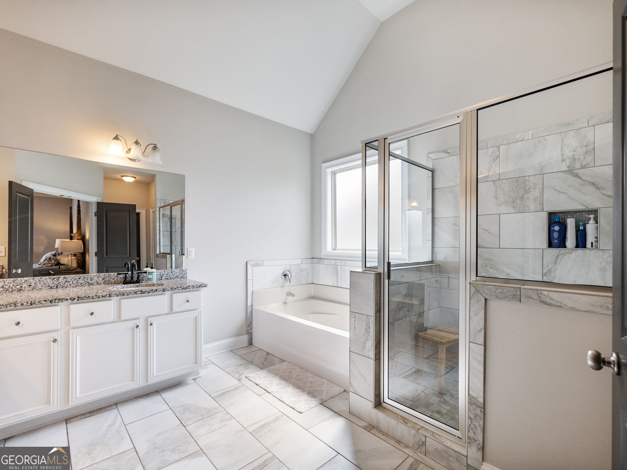 Hoschton, Georgia, 30548, United States, 5 Bedrooms Bedrooms, ,3 BathroomsBathrooms,Residential,For Sale,1986295