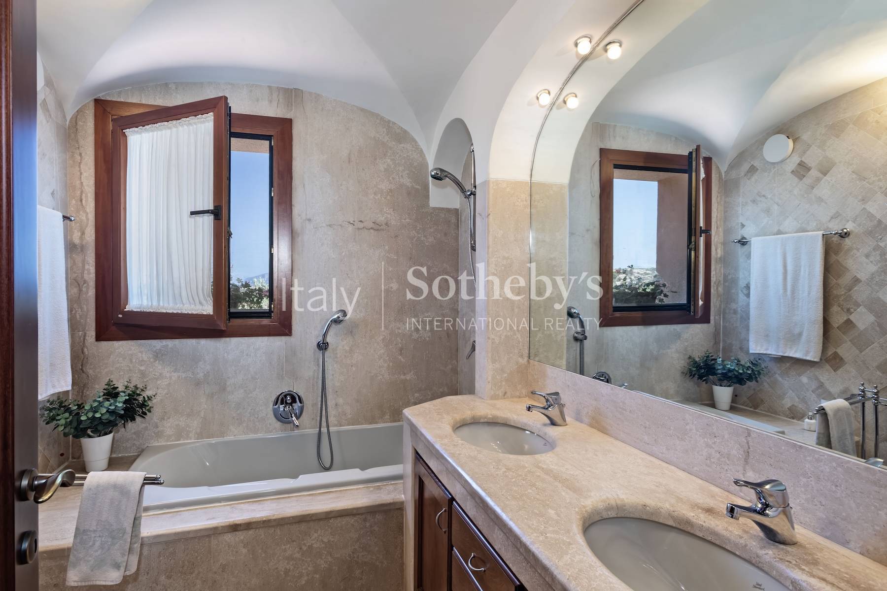  Elegant villa with sea and golf course view - 物件實景