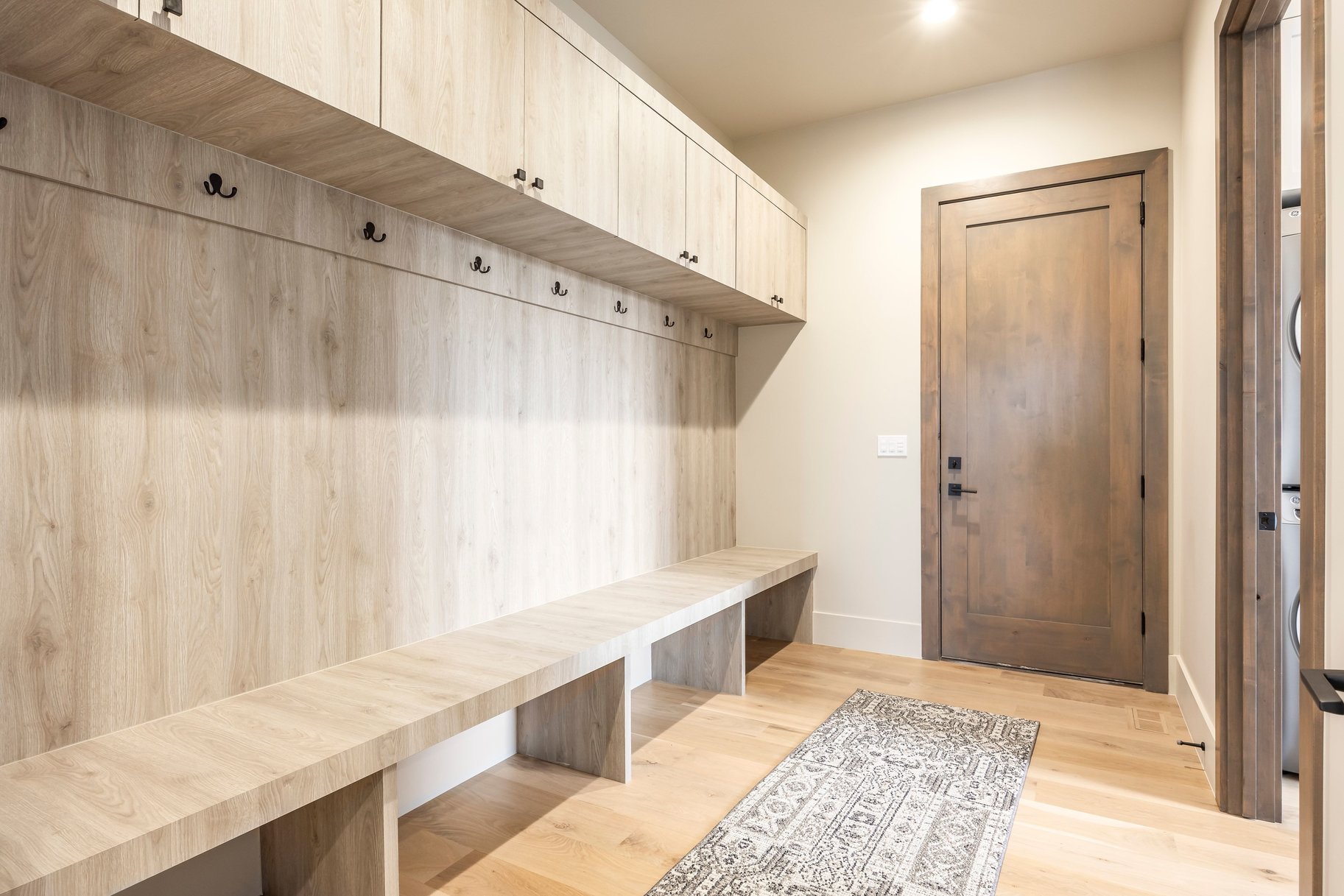  Beautiful Modern Custom Home with Rock Cliff Views at Victory Ranch - 物件實景