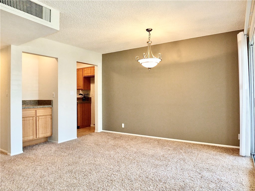 Signal Hill, California, 90755, United States, 2 Bedrooms Bedrooms, ,1 BathroomBathrooms,Residential,For Sale,1970804