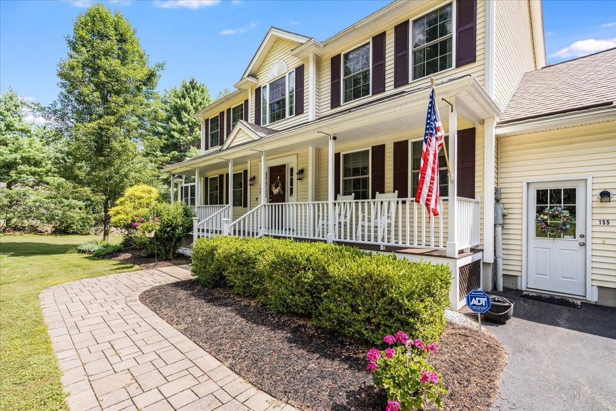 Bedford, New Hampshire, 03110, United States, 4 Bedrooms Bedrooms, ,3 BathroomsBathrooms,Residential,For Sale,1940392